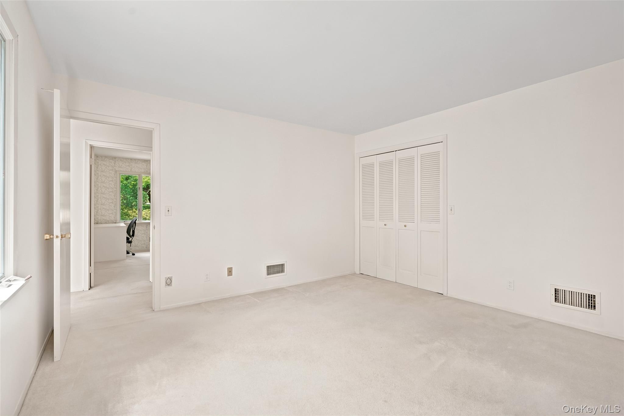 8 Palma Drive – For Sale photo 17