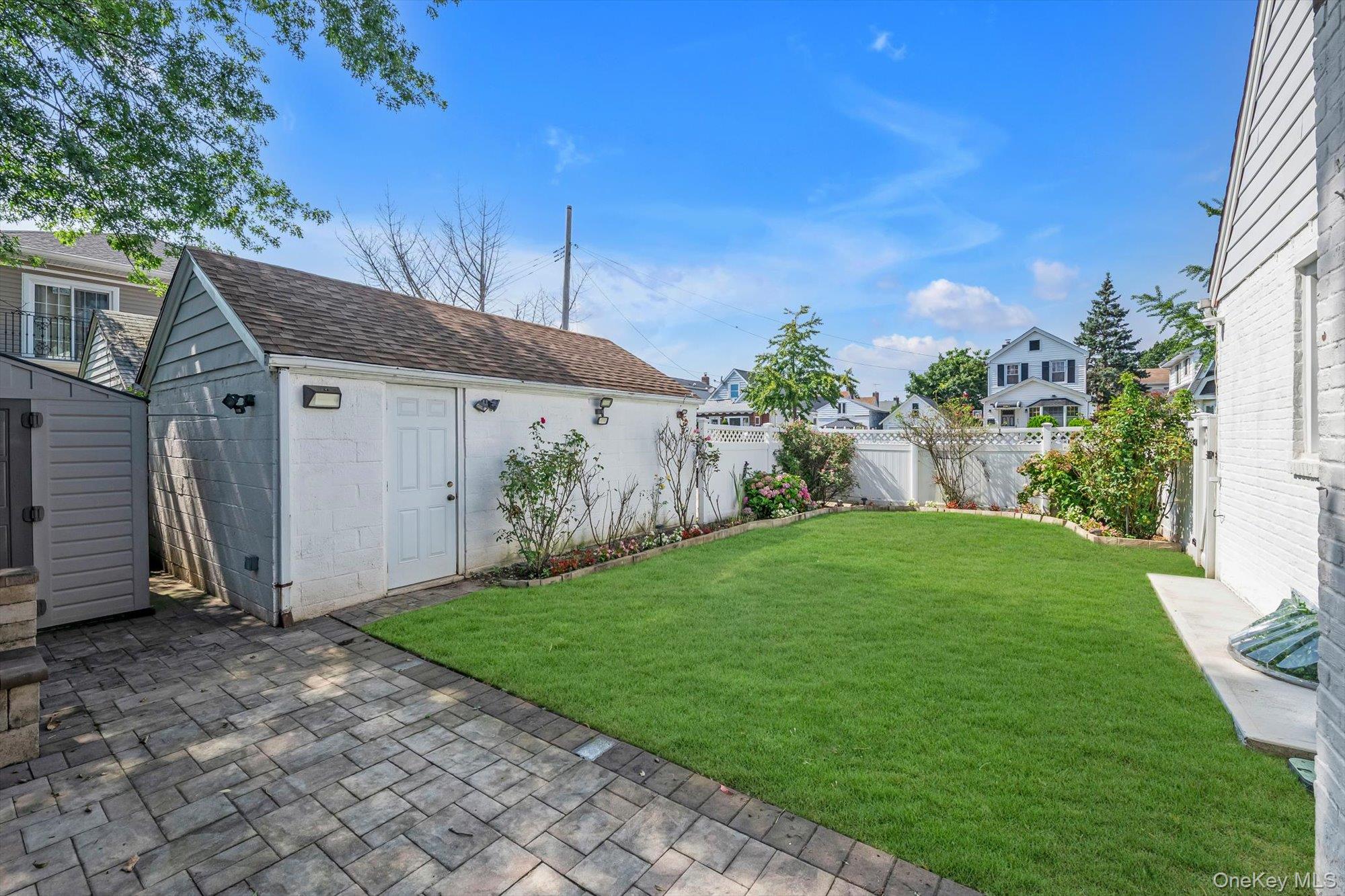 276 85th Avenue – For Sale photo 19