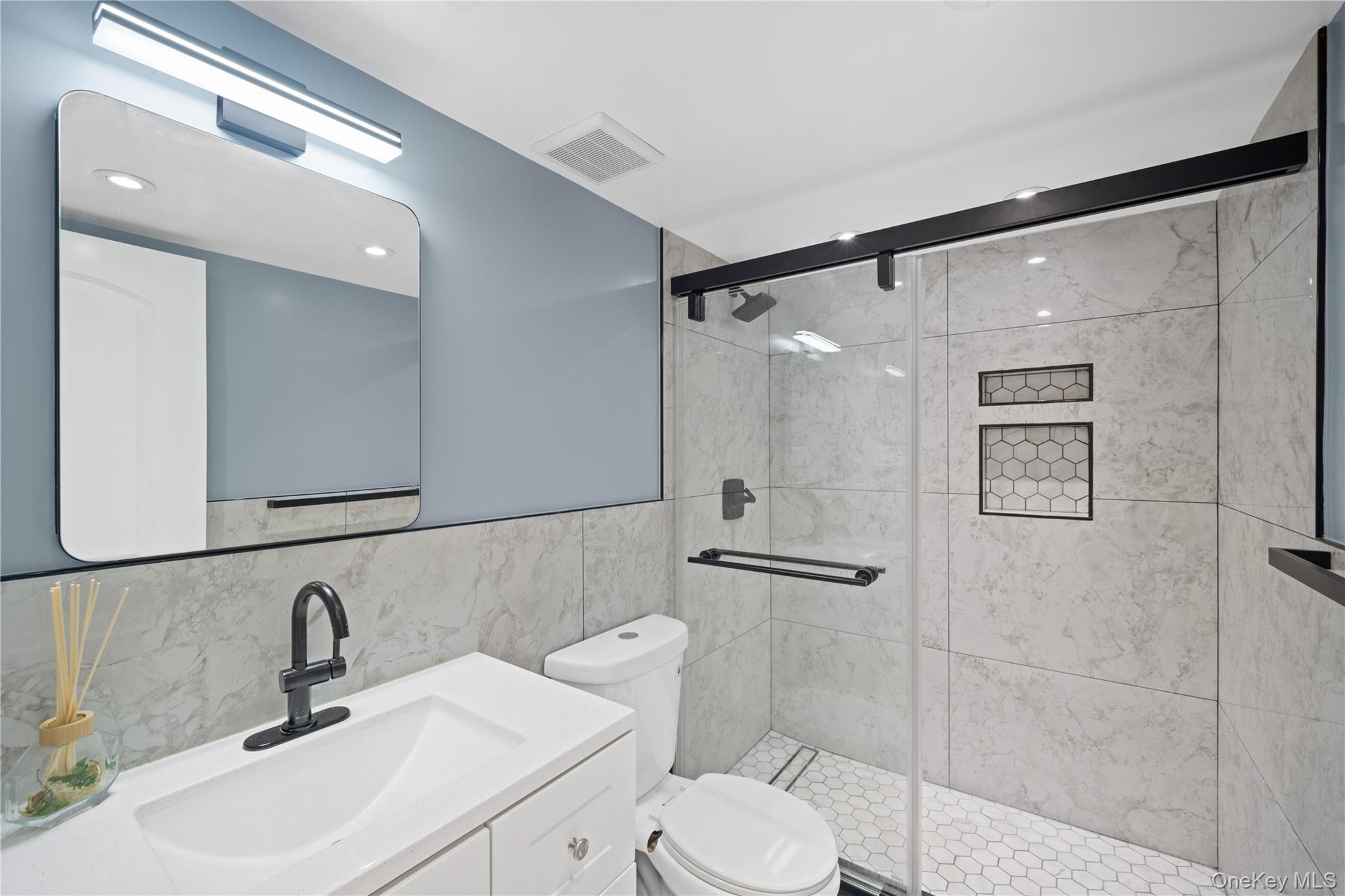 180 Davis Avenue, Unit 12A photo 19