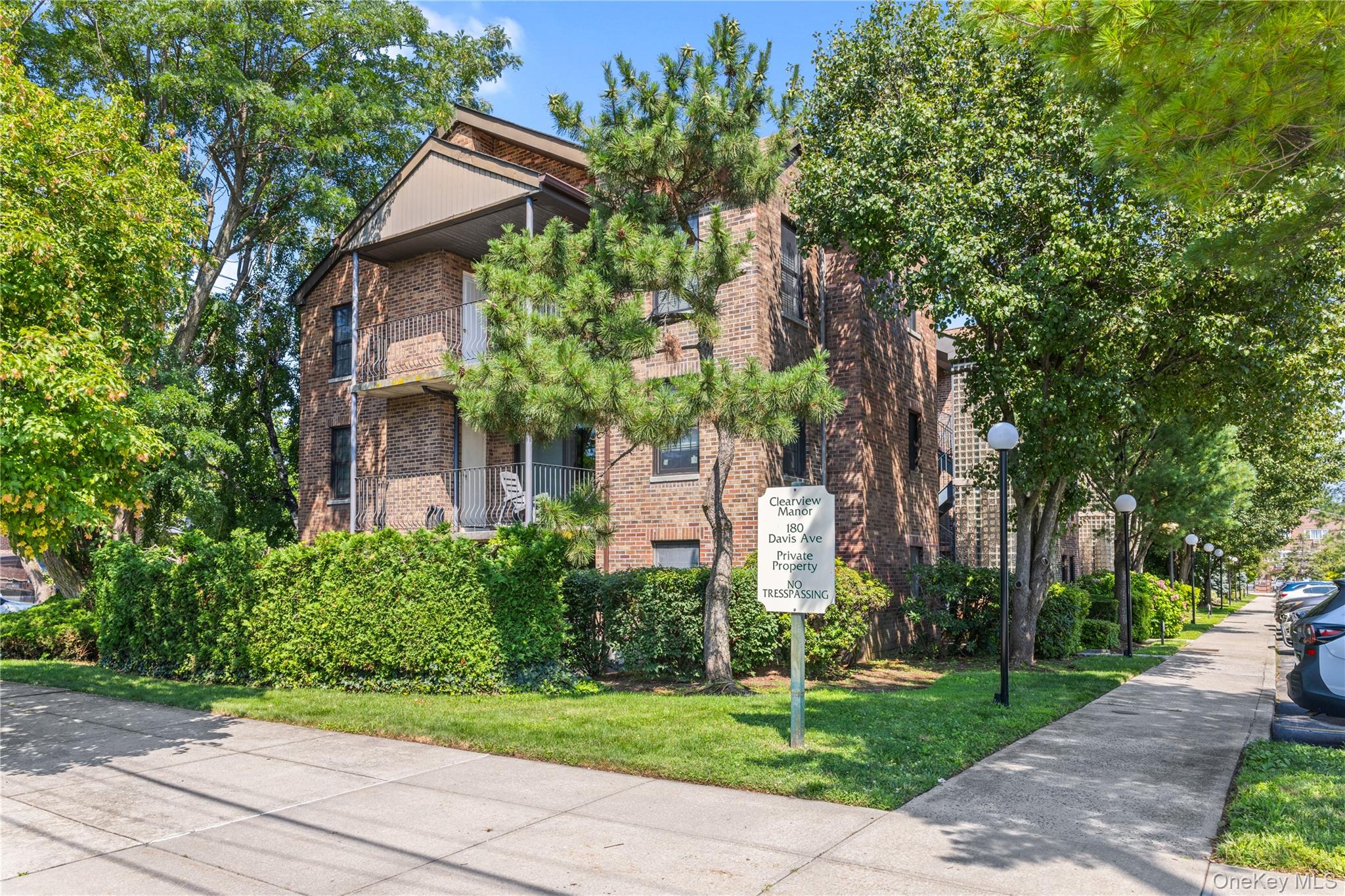 180 Davis Avenue, Unit 12A photo 26