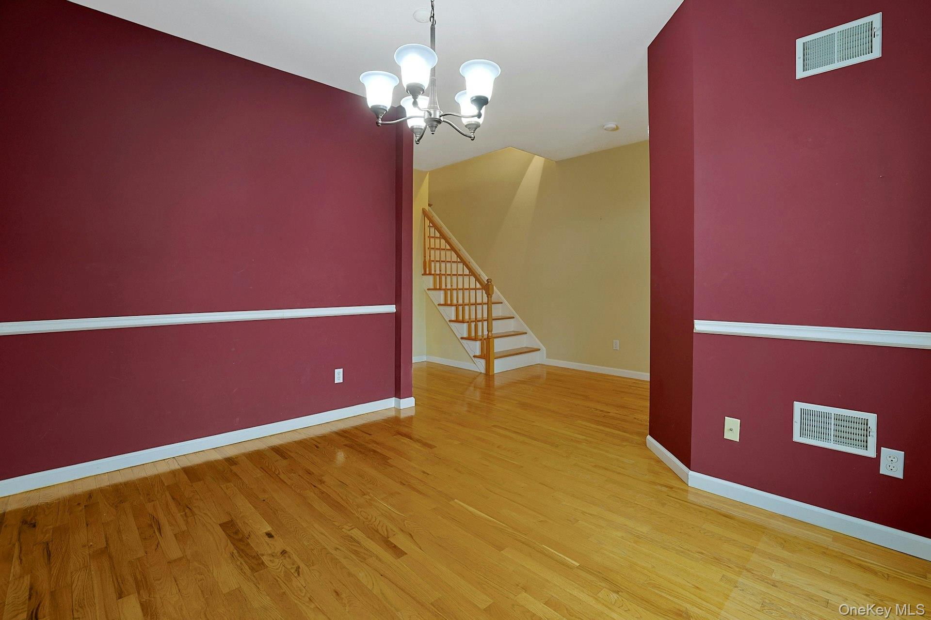 60 Alexander Court – For Sale photo 7