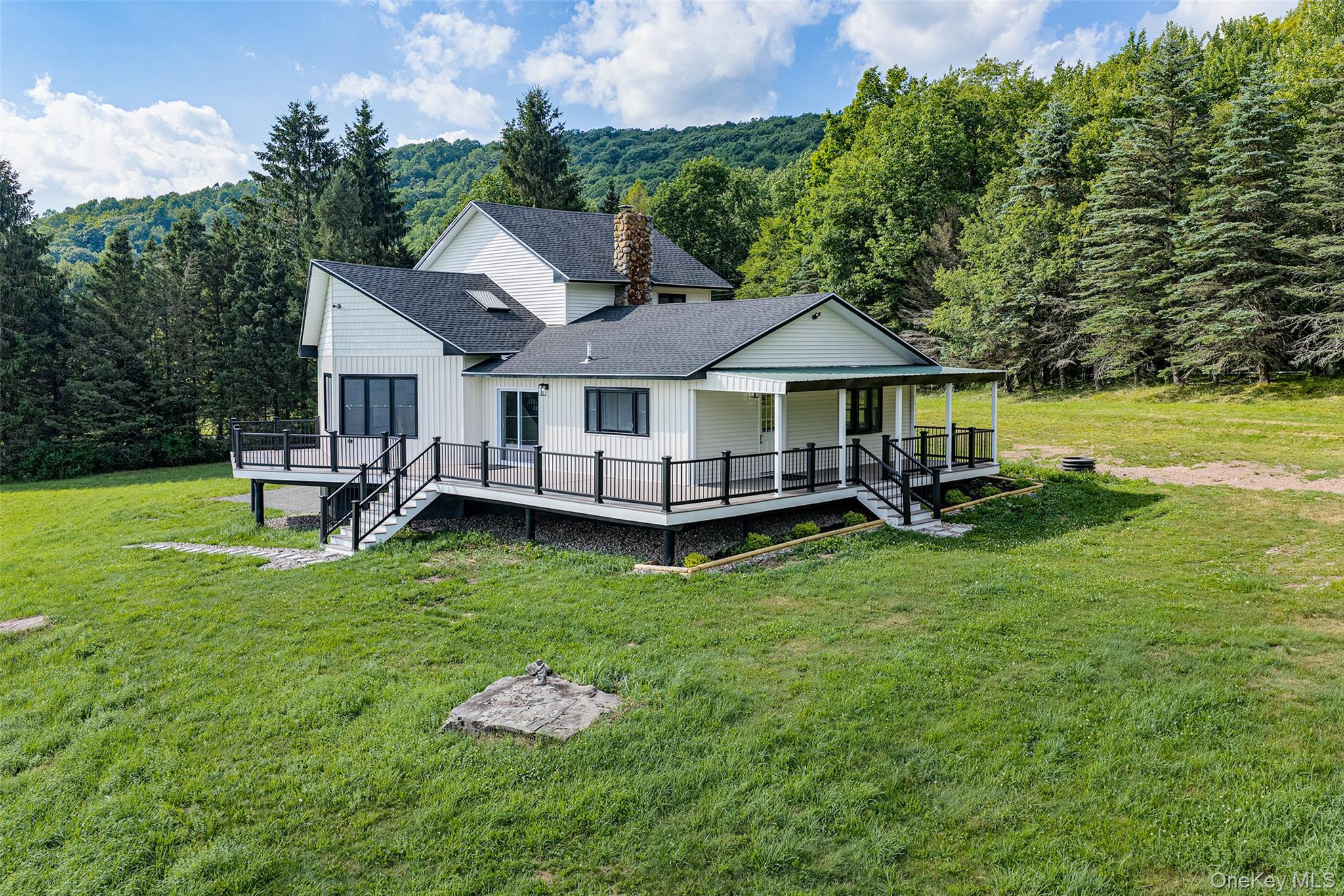 1534 Brownell Road – For Sale photo 3