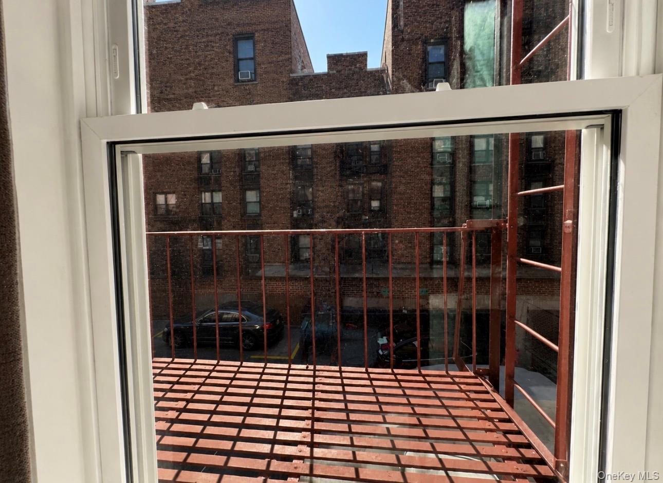 3520 Tryon Avenue, Unit 208 photo 17