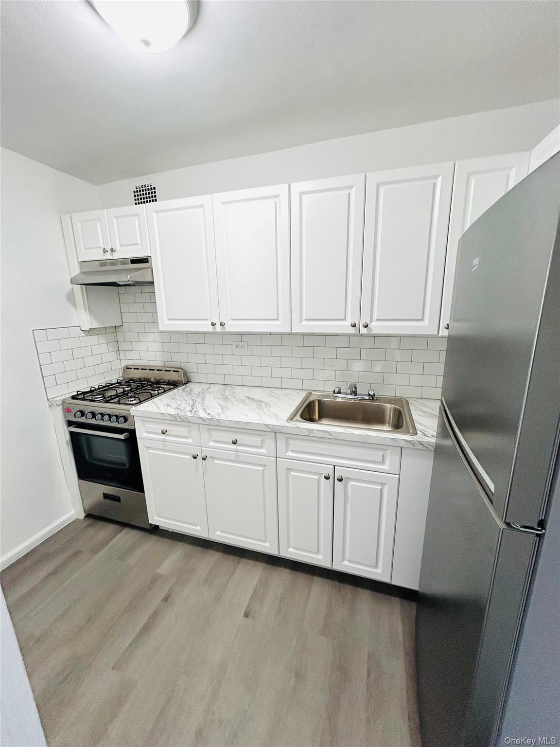 89-00 170 Street, Unit 5E photo 3