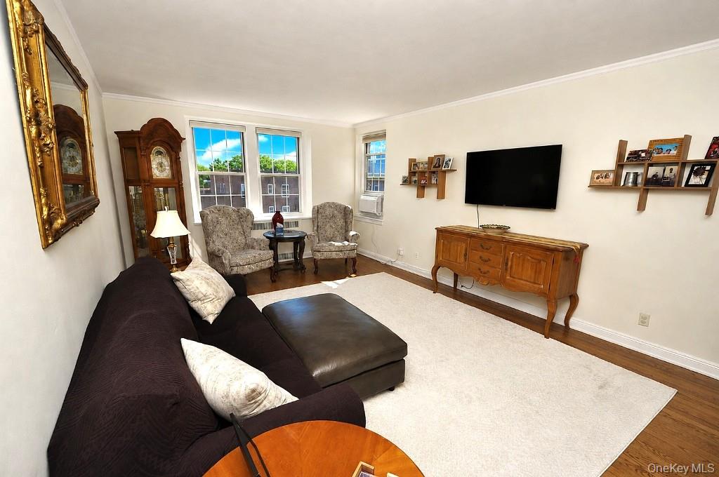 253 Garth Road, Unit 6F photo 6