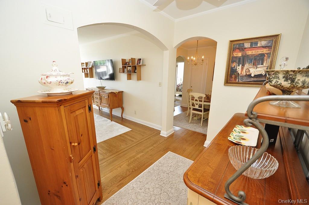 253 Garth Road, Unit 6F photo 25