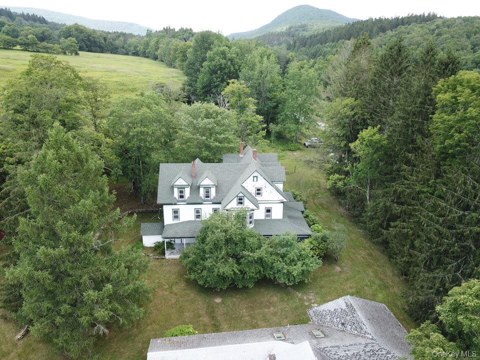 109 Mary Smith Hill Road – For Sale photo 2