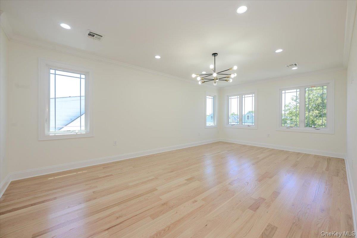 64 Landau Avenue – For Sale photo 16