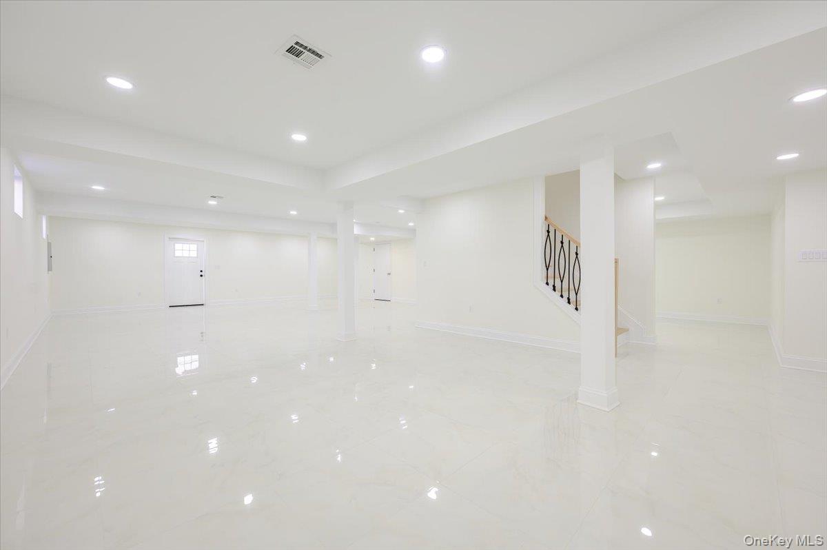 64 Landau Avenue – For Sale photo 33
