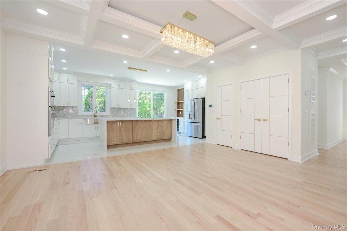 64 Landau Avenue – For Sale photo 8