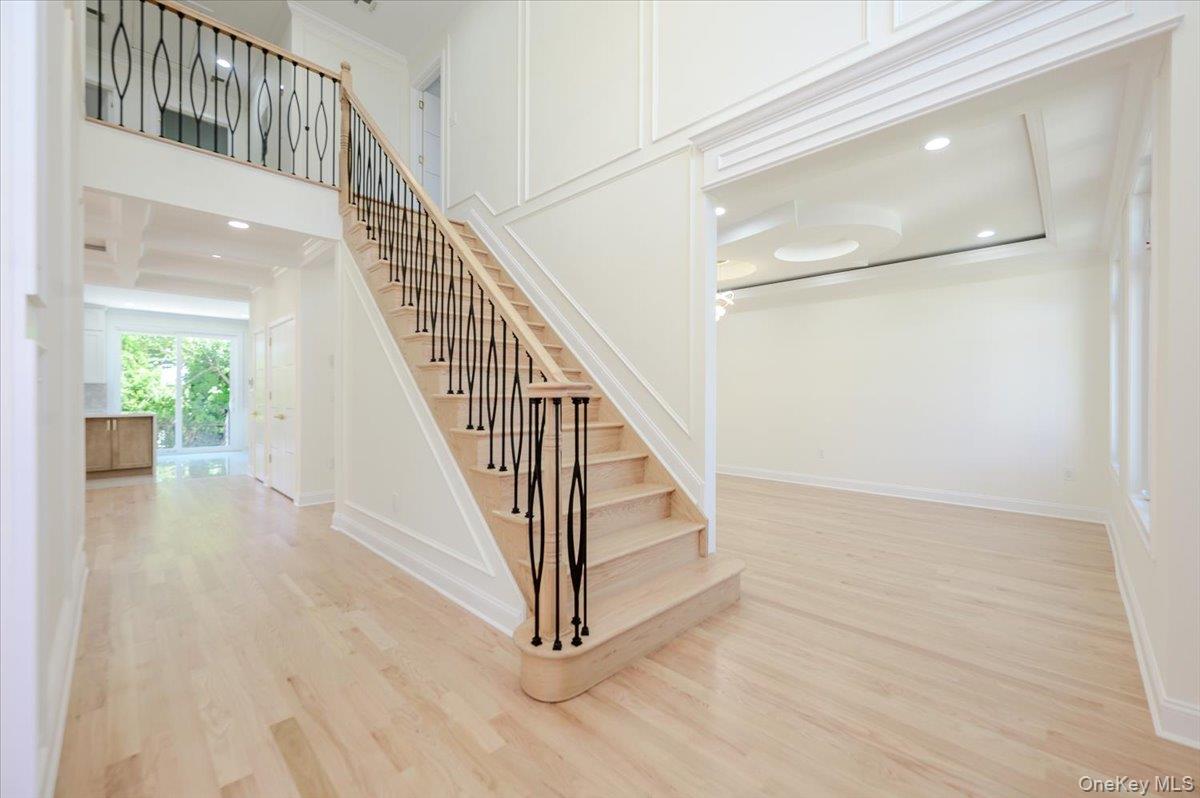 64 Landau Avenue – For Sale photo 3