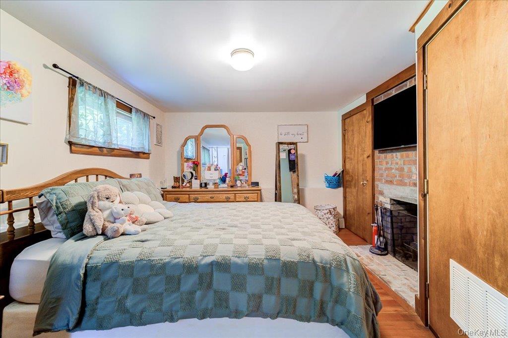 10-12 Woodlea Road – For Sale photo 23