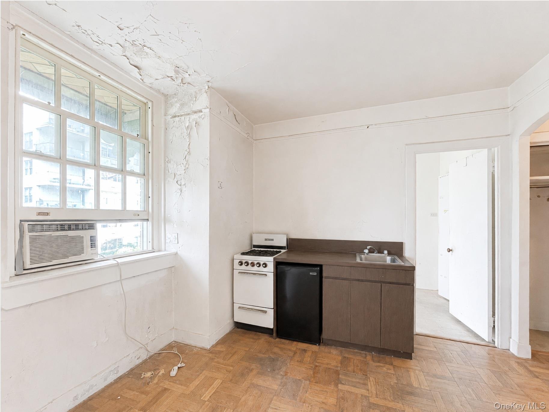 509 E 77th Street, Unit 6O photo 6