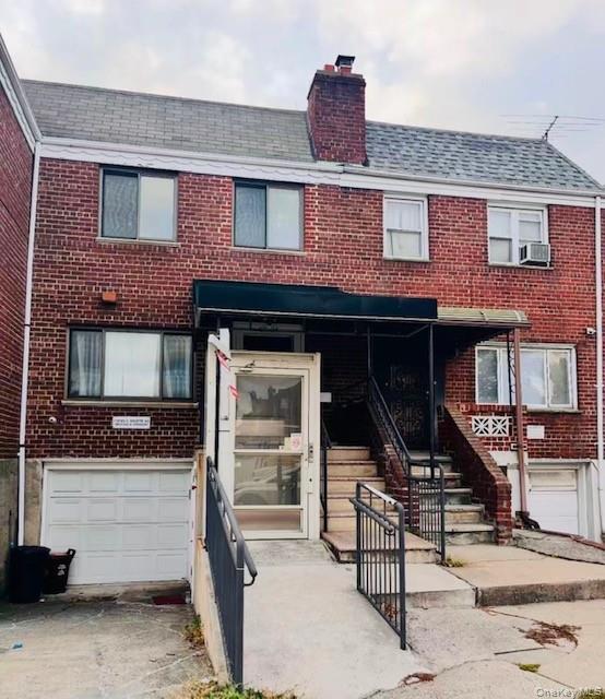5834 Main Street – For Sale