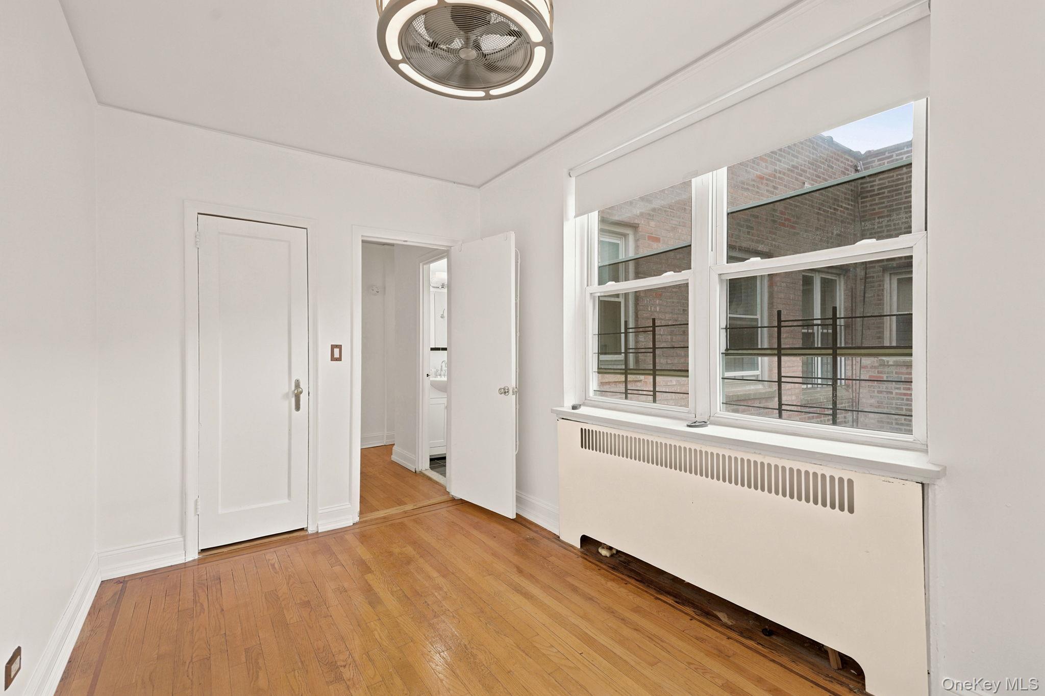 2160 Bronx Park East, Unit 6J photo 19