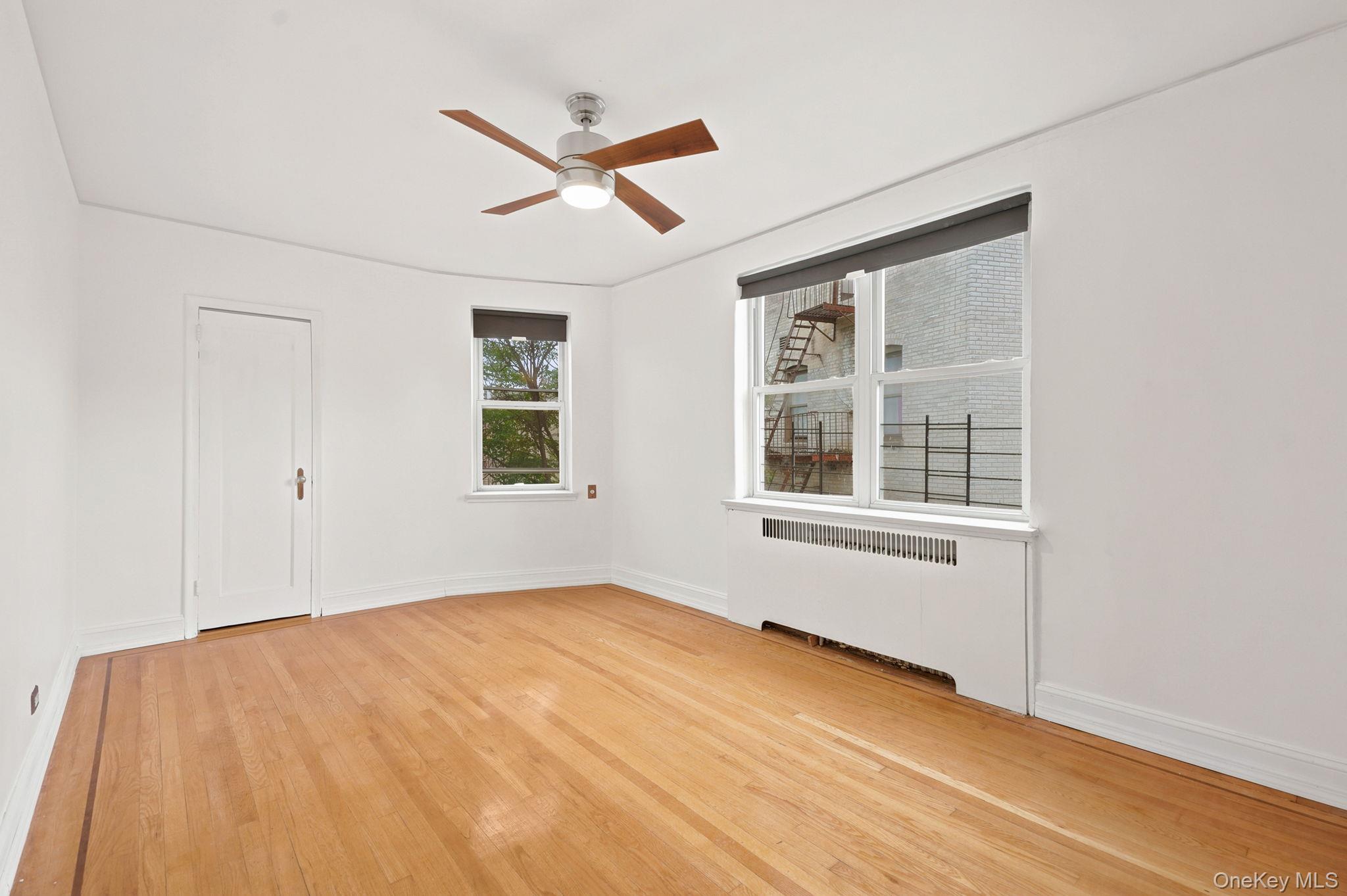 2160 Bronx Park East, Unit 6J photo 13