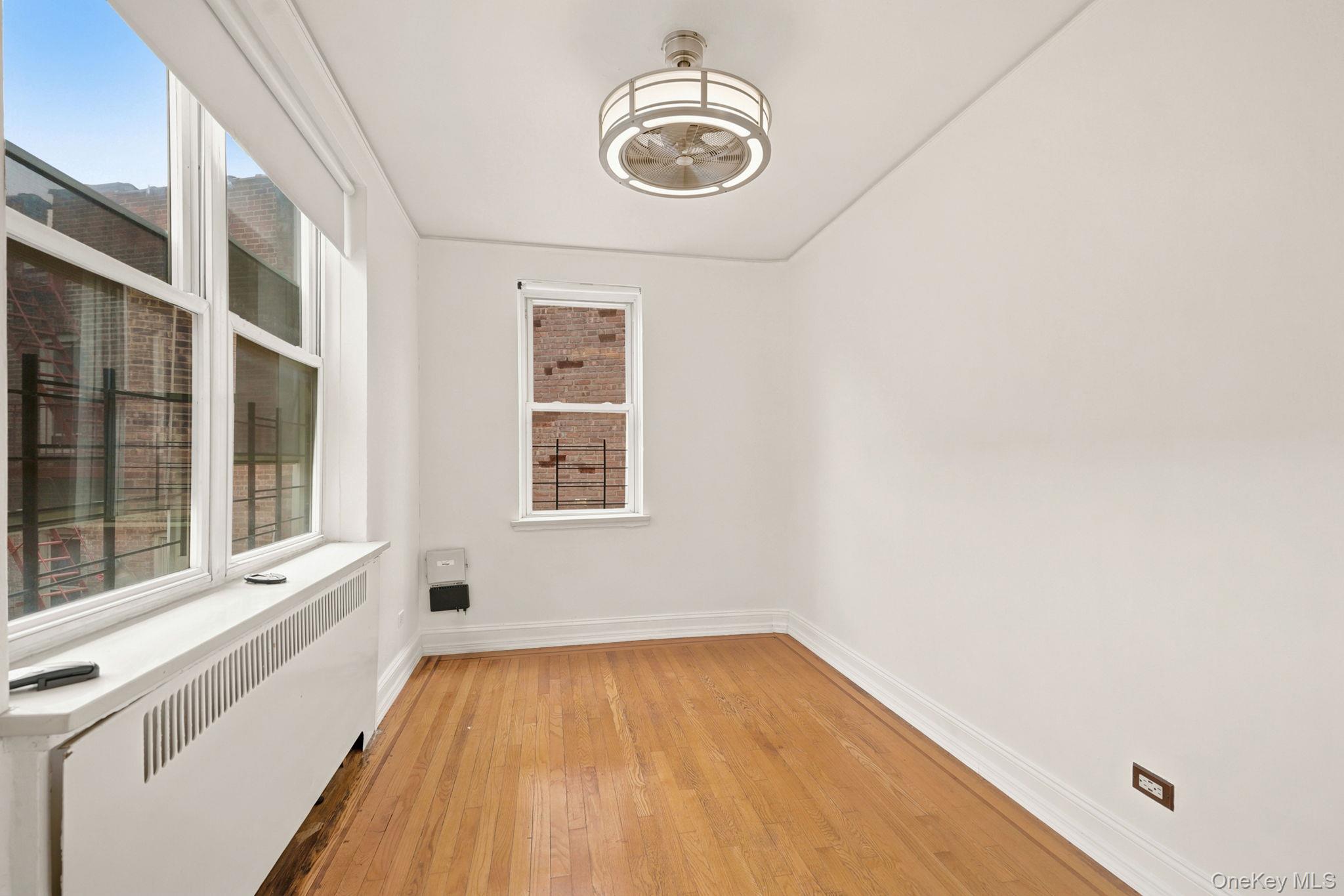 2160 Bronx Park East, Unit 6J photo 18