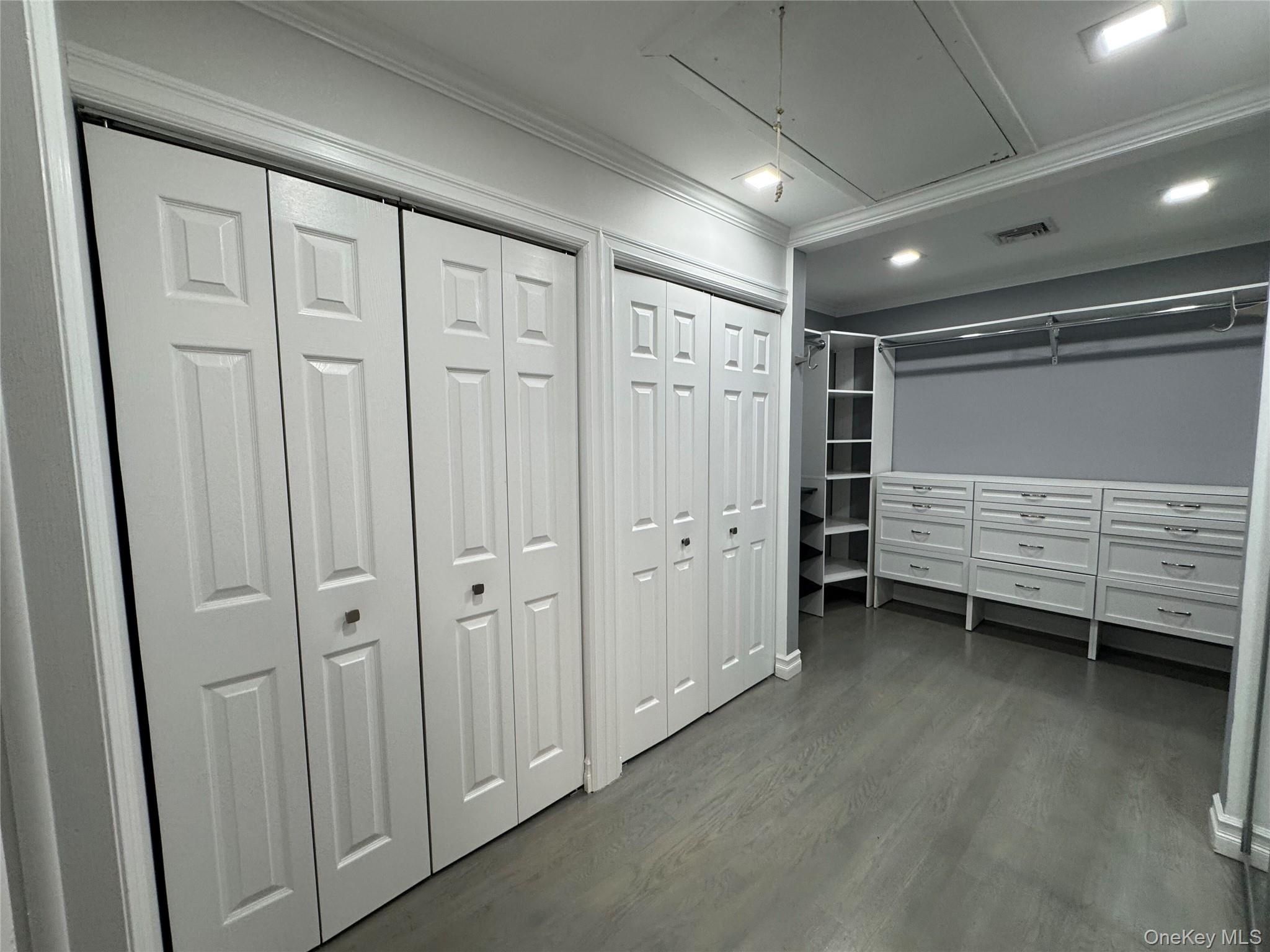 285 S Broadway, Unit D photo 13