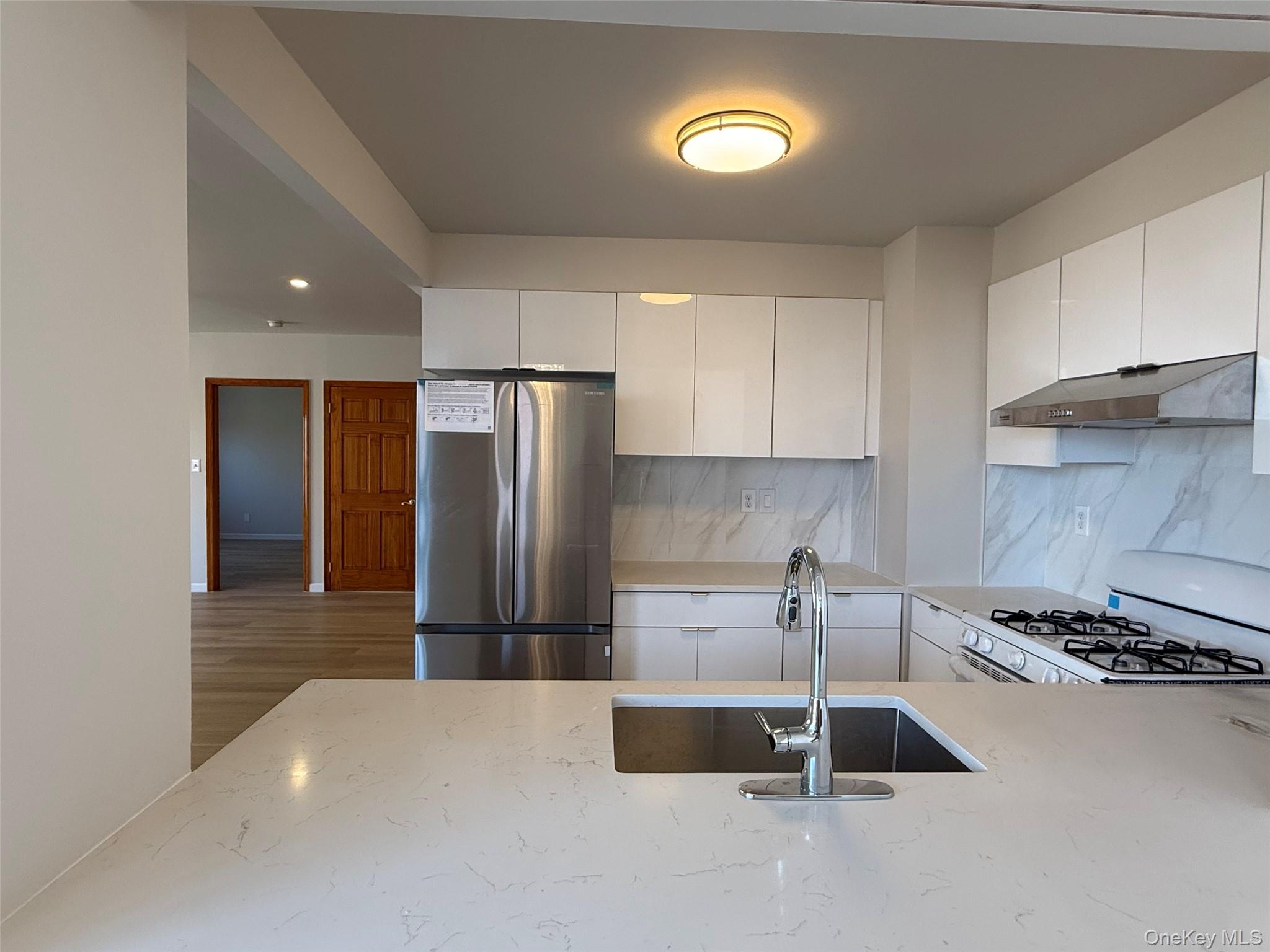 4231 Colden Street, Unit F7A photo 7