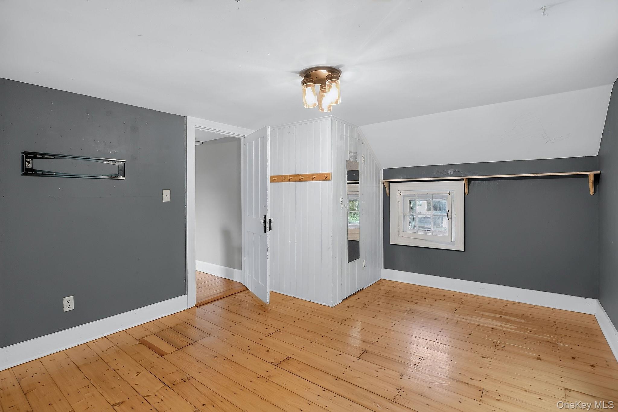 390 Water Street – For Sale photo 31