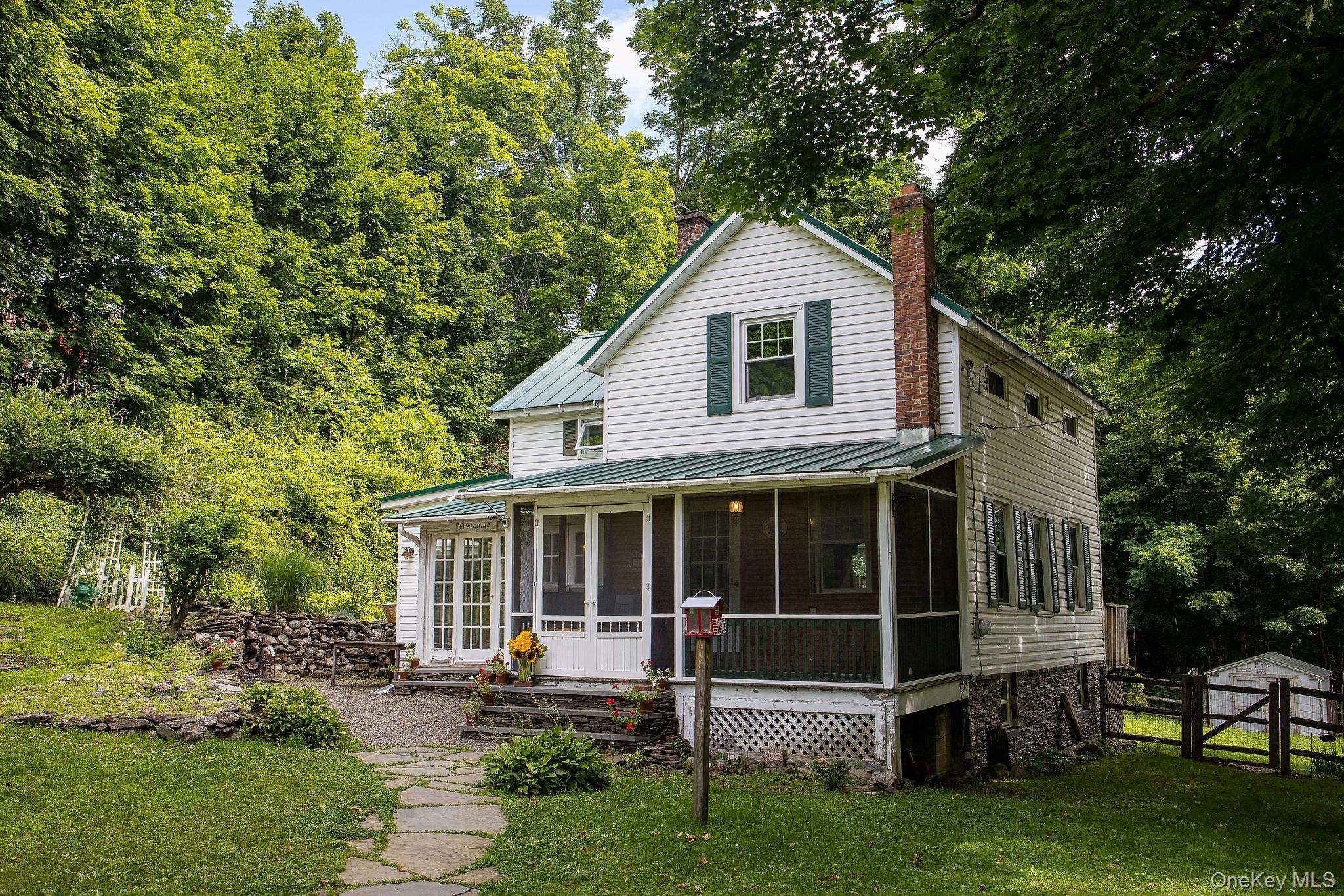 390 Water Street – For Sale photo 2