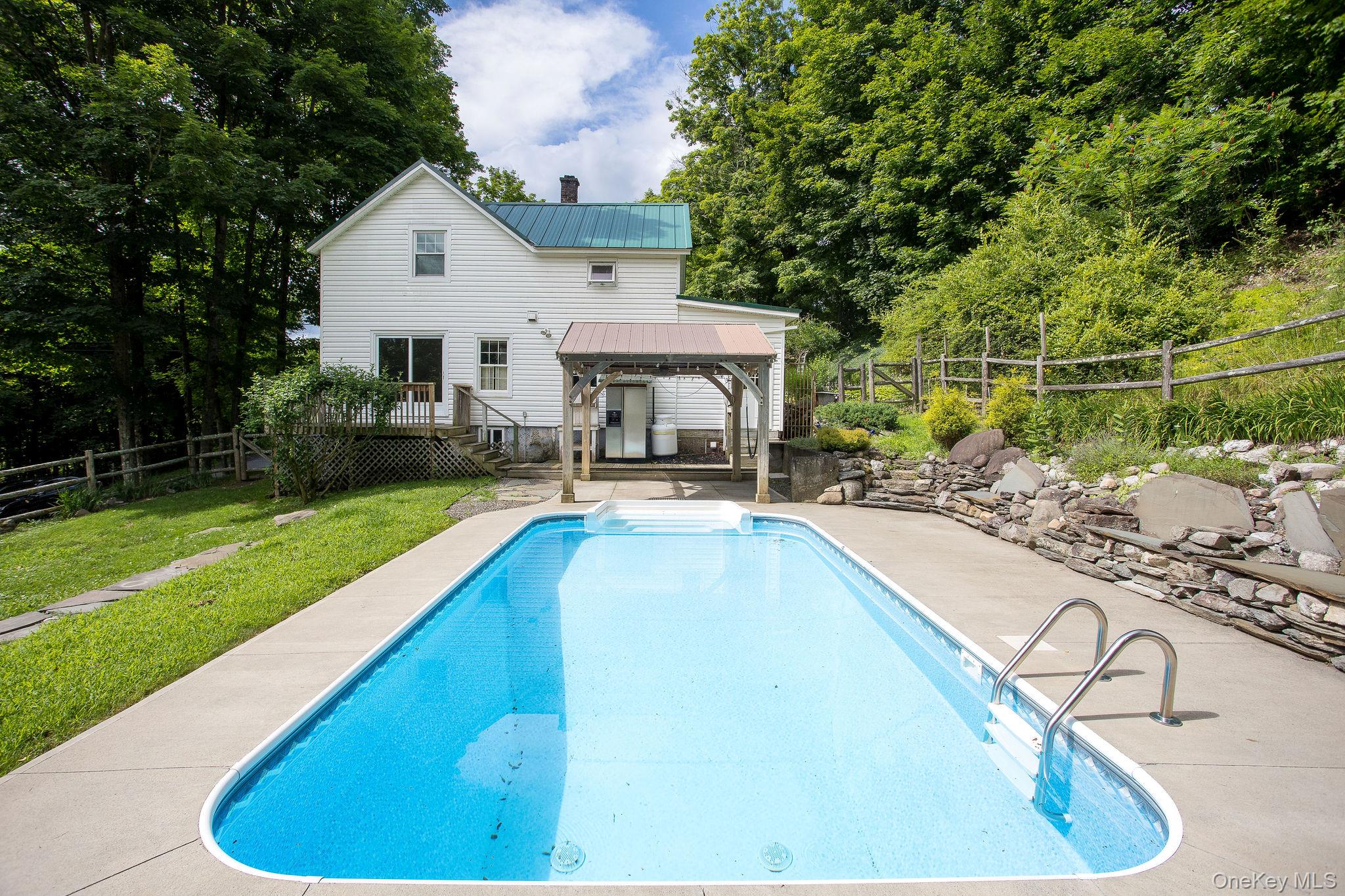 390 Water Street – For Sale photo 7