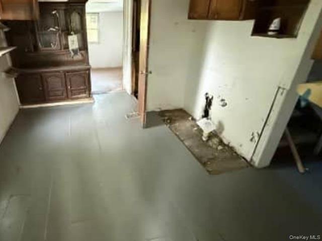 23 Travis Ave – For Sale photo 4