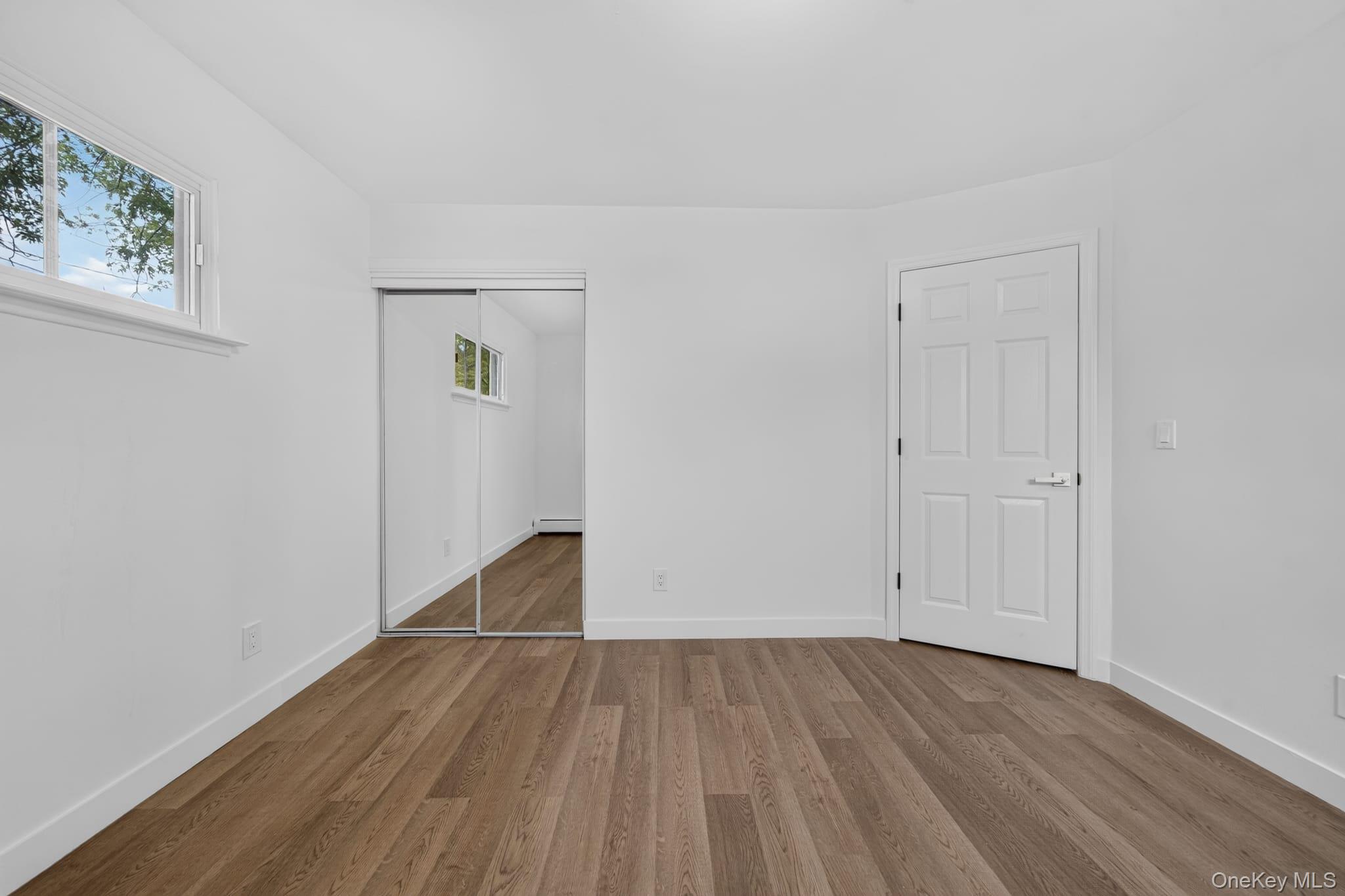 2602 Knickerbocker Avenue – For Sale photo 16