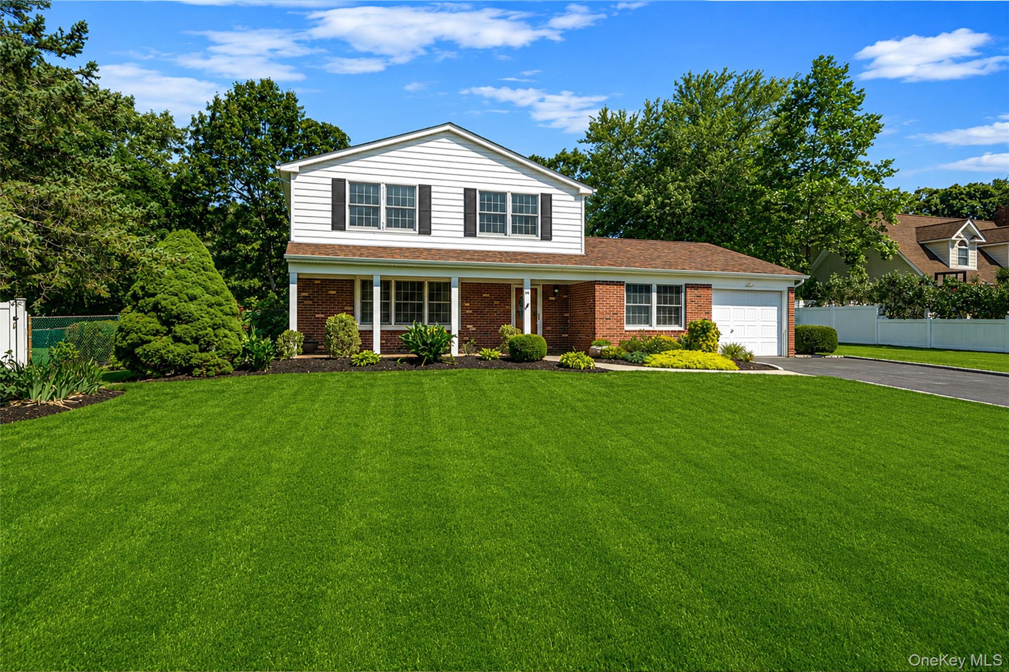 35 Royalston Lane – For Sale photo 38