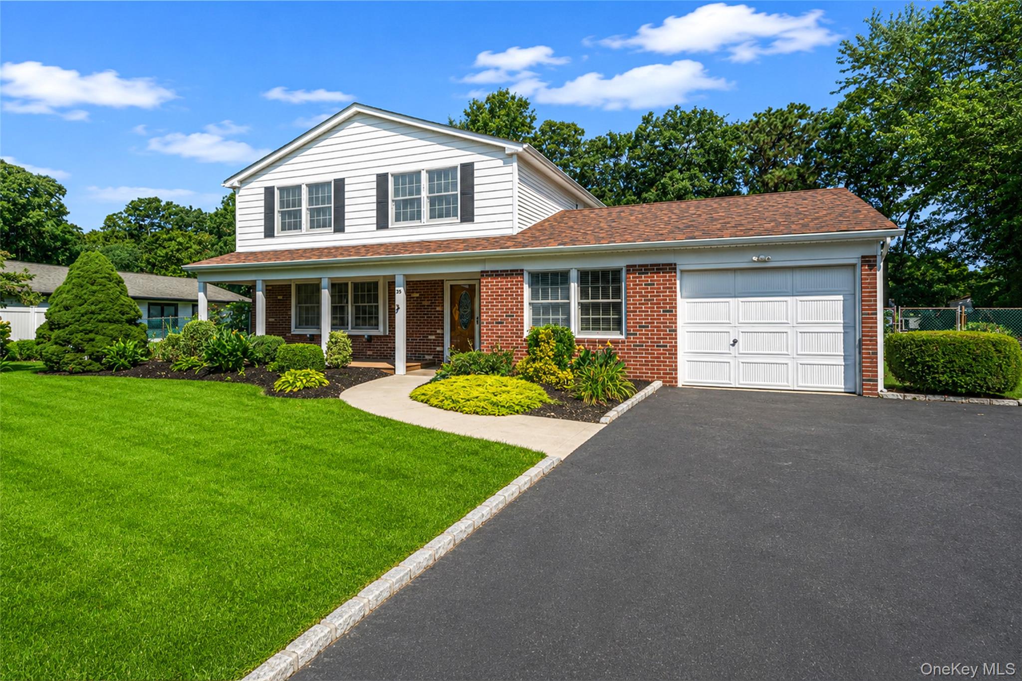 35 Royalston Lane – For Sale photo 37