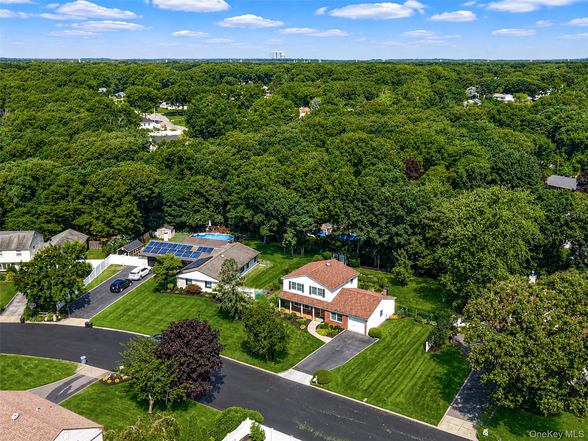 35 Royalston Lane – For Sale photo 7