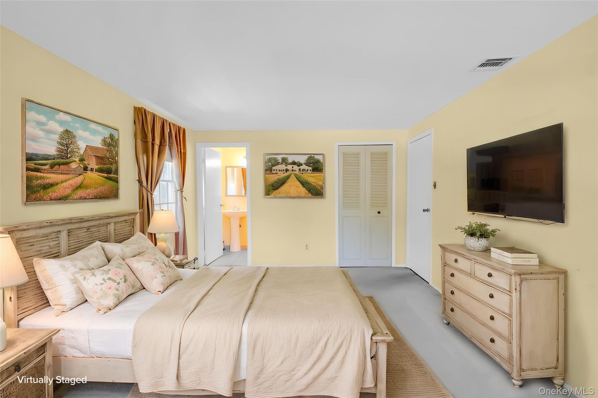 35 Royalston Lane – For Sale photo 19