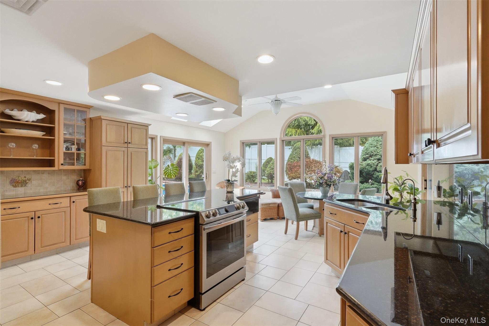 8 Boulder Road – For Sale photo 7