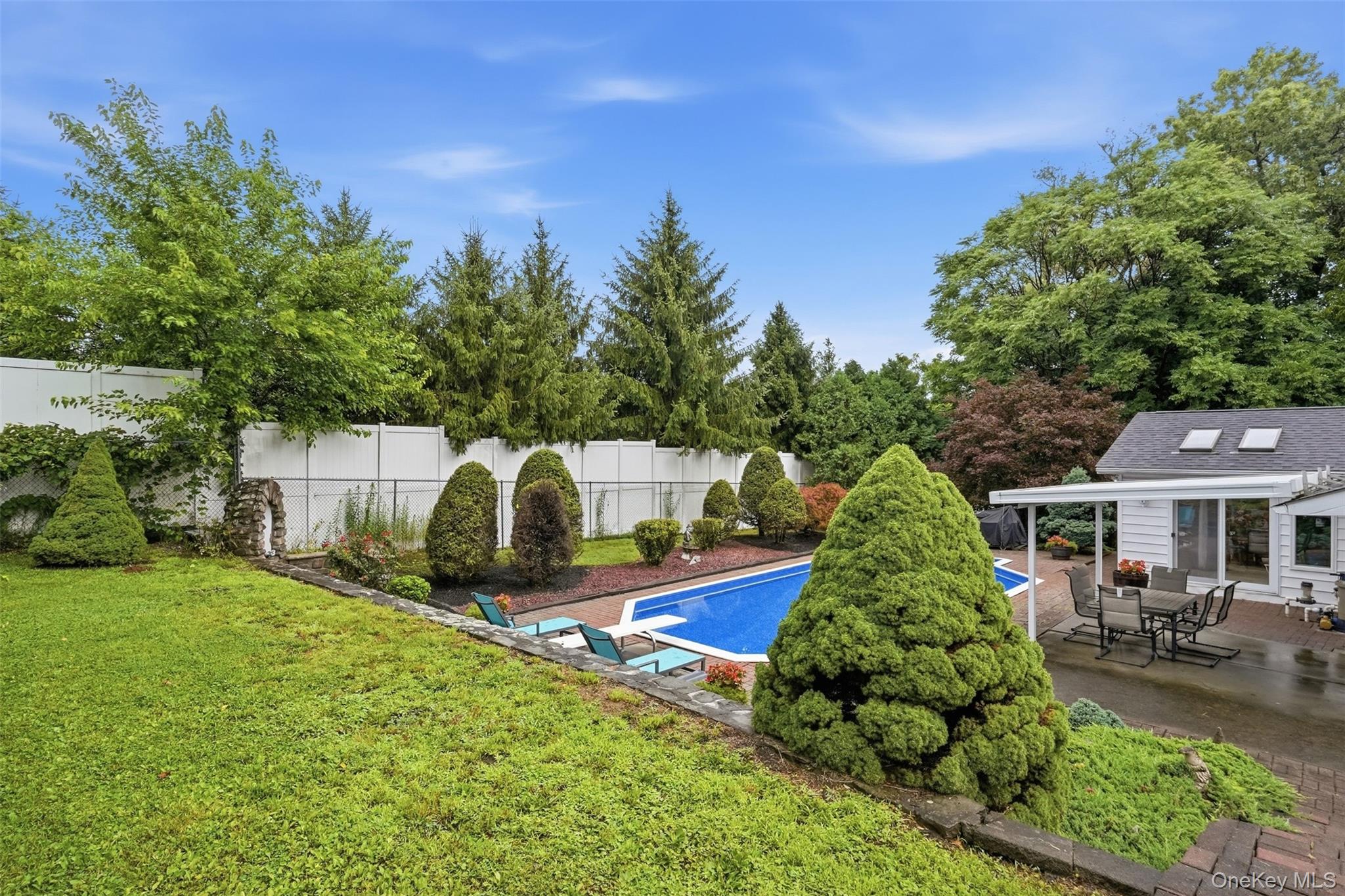 8 Boulder Road – For Sale photo 19