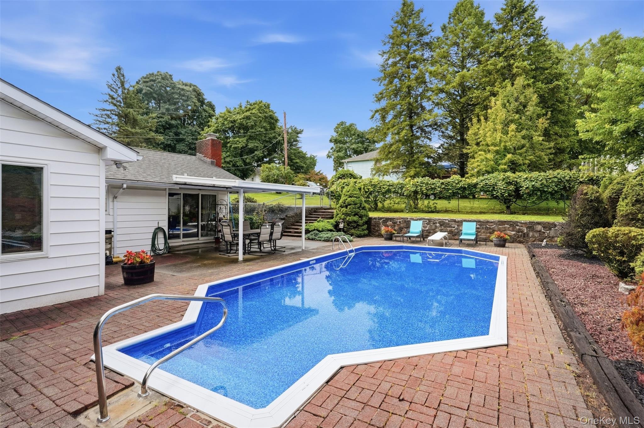 8 Boulder Road – For Sale photo 20