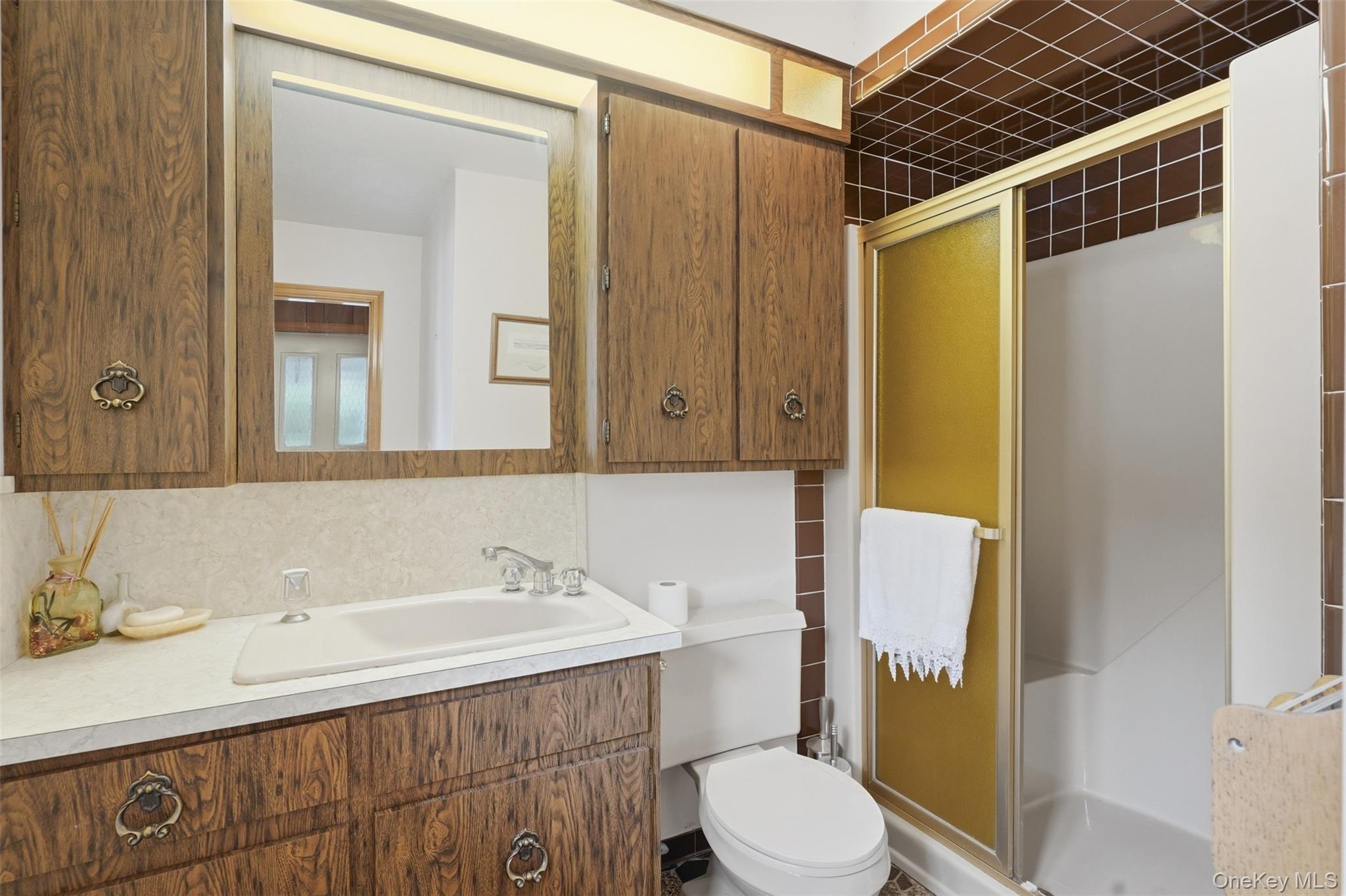 8 Boulder Road – For Sale photo 17