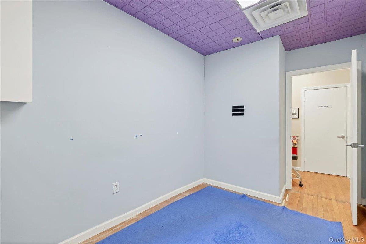 100 S Highland Avenue – For Sale photo 16