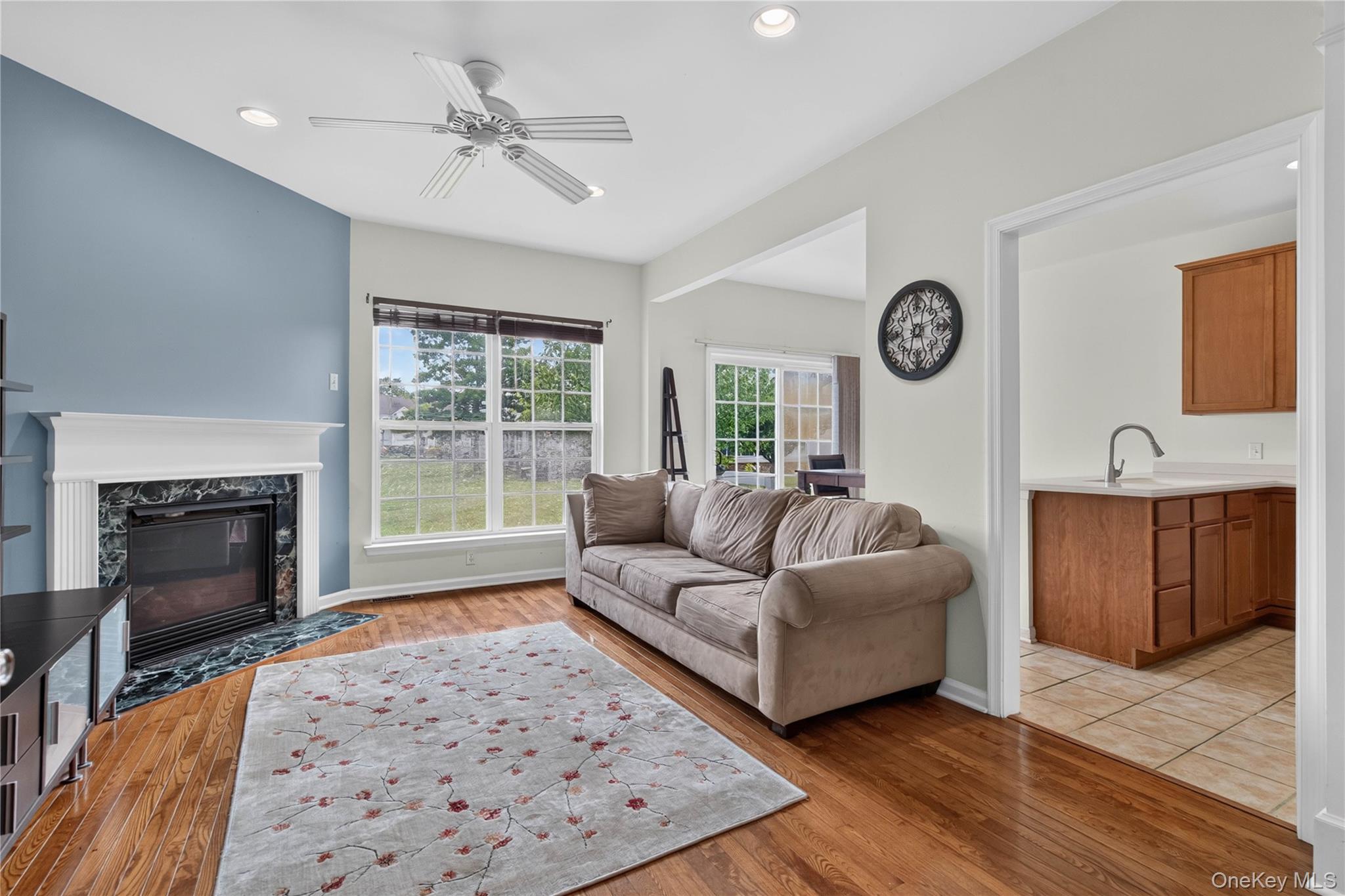 30 Banbury Way, Unit 1204 photo 13
