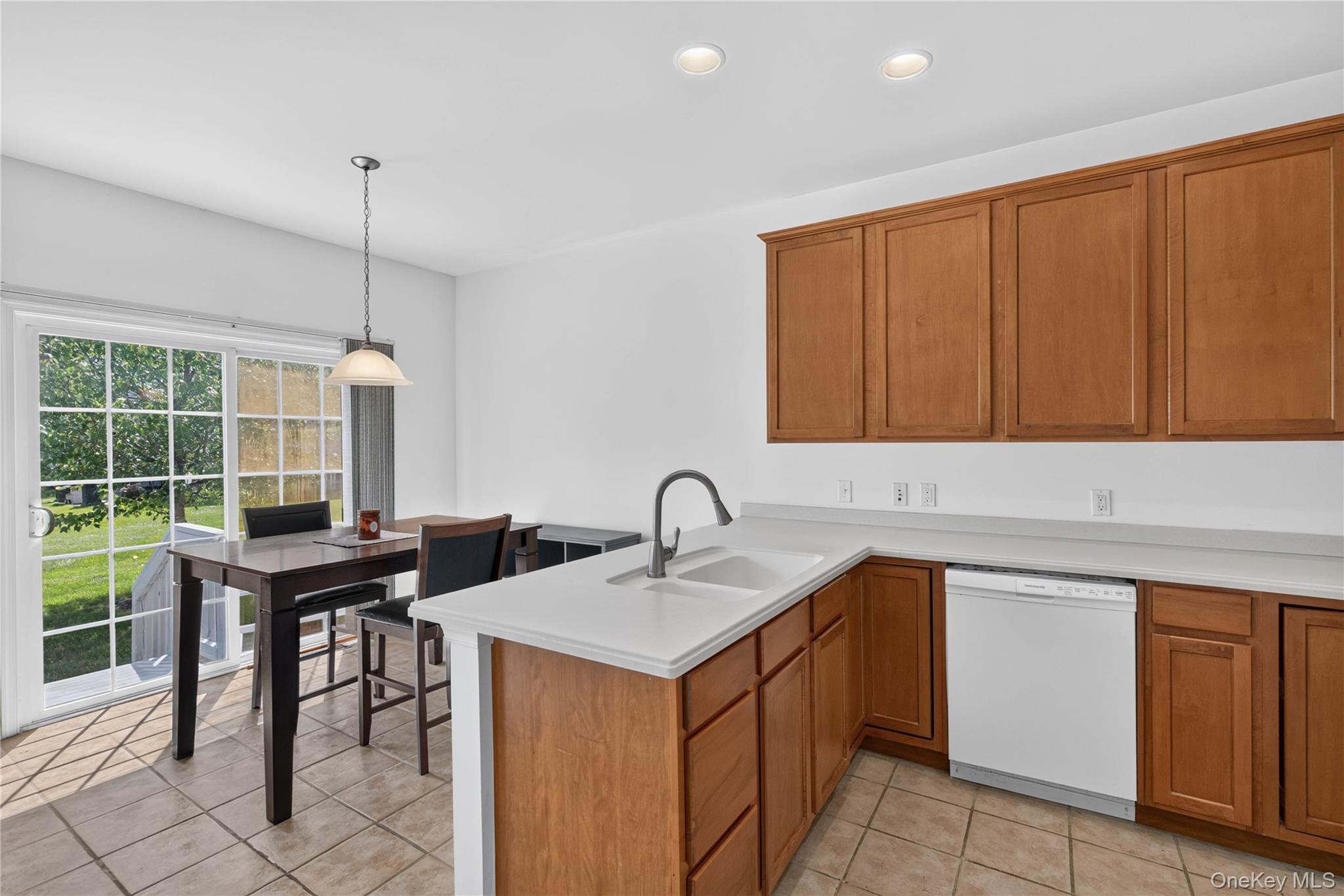 30 Banbury Way, Unit 1204 photo 17
