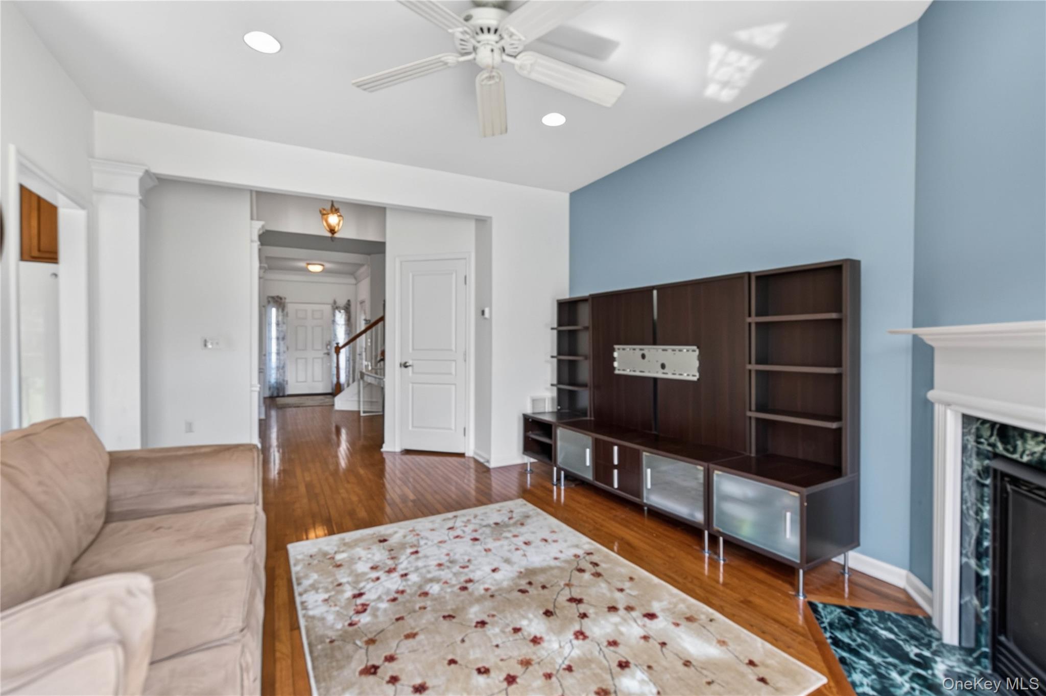 30 Banbury Way, Unit 1204 photo 15