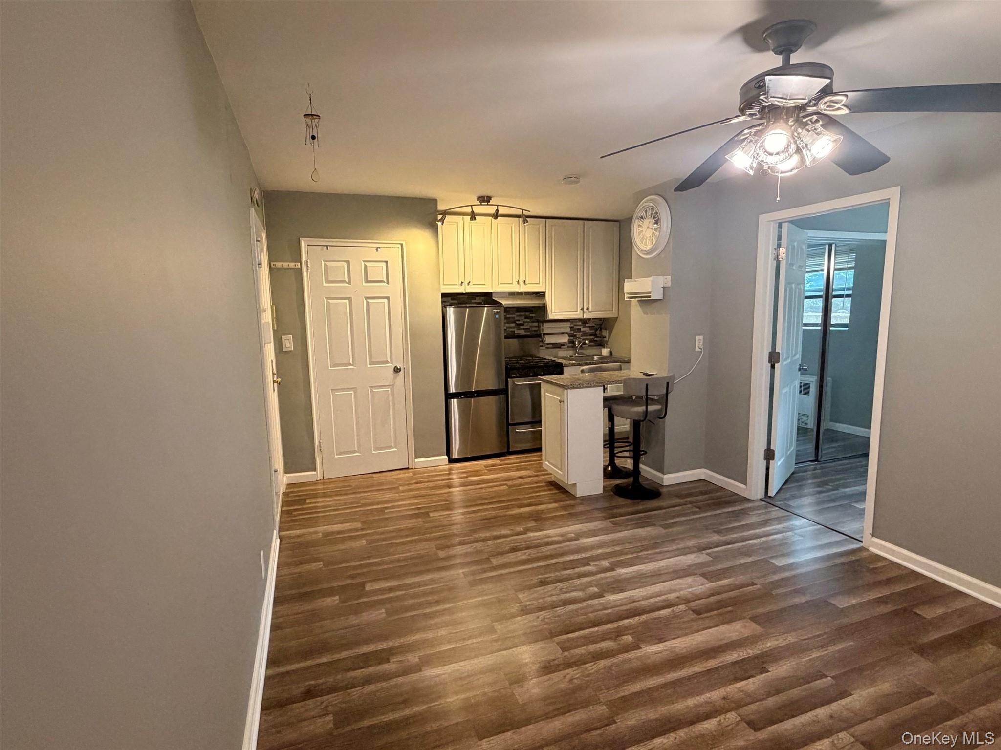 20 Shady Glen Court, Unit H photo 7