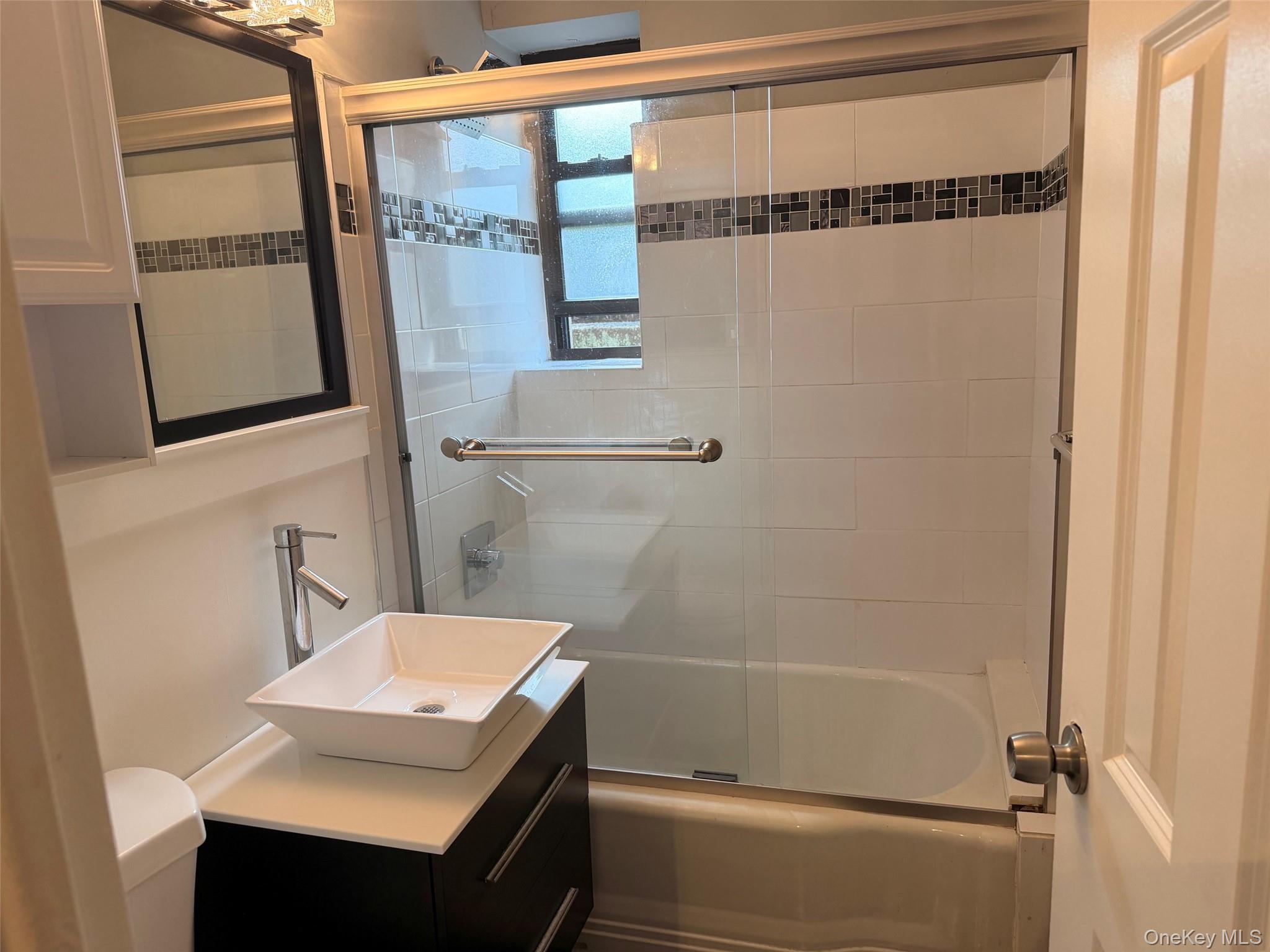 20 Shady Glen Court, Unit H photo 4
