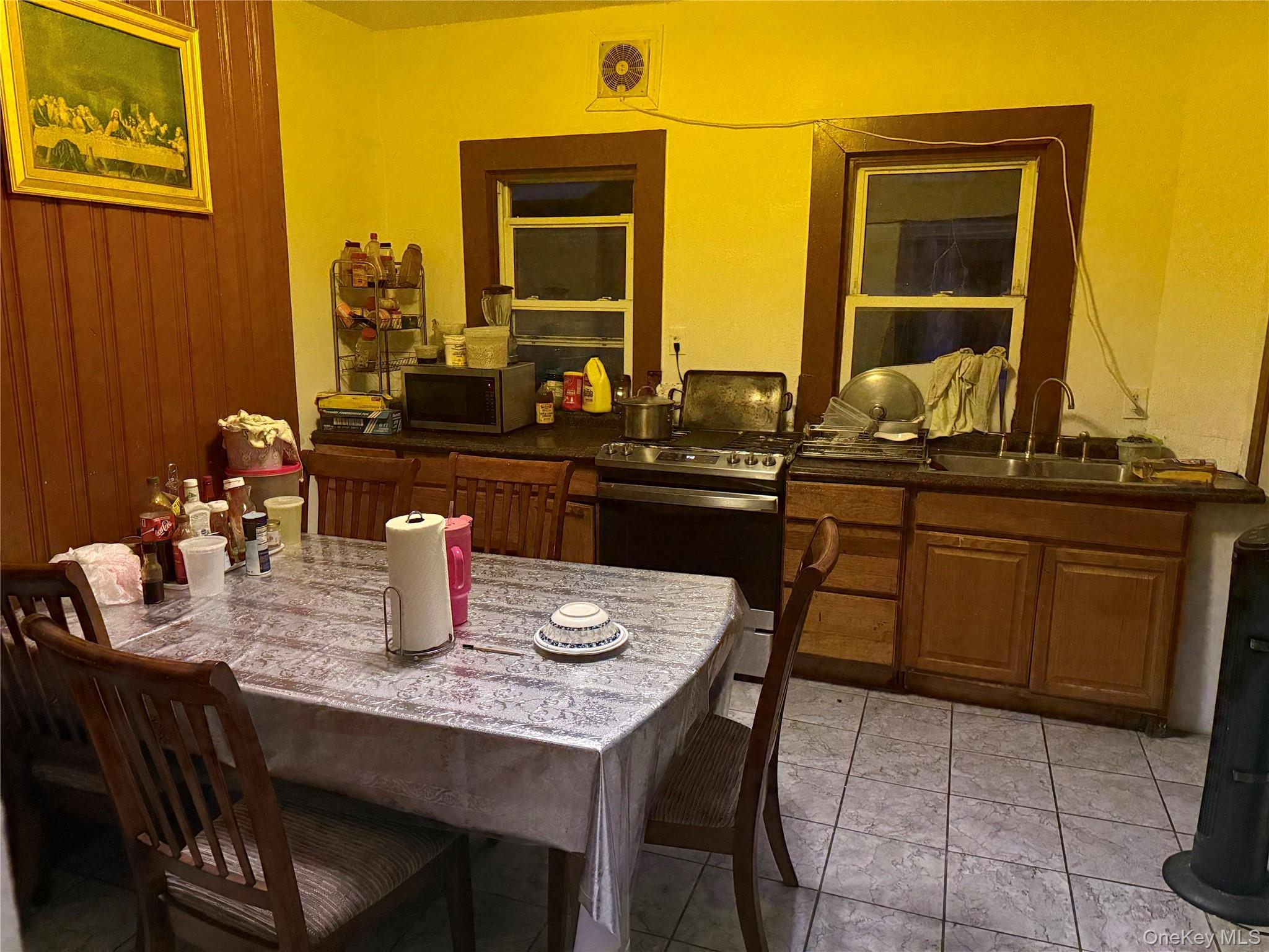 151 Amherst Street – For Sale photo 2