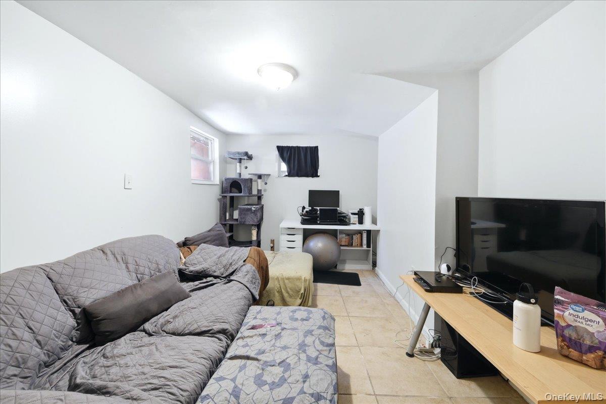 918 Summit Avenue – For Sale photo 28