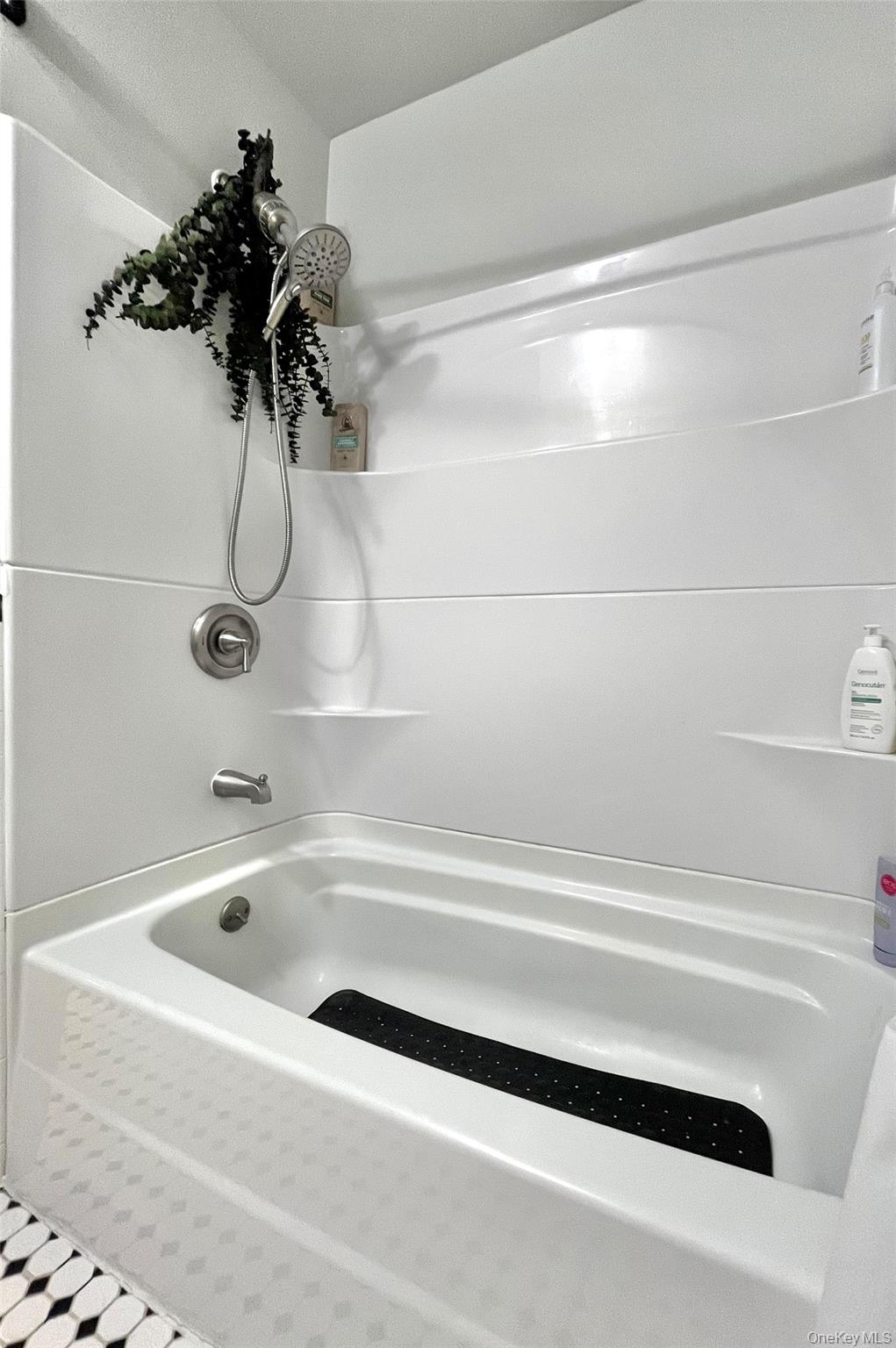 172 Fairway Drive, Unit U172 photo 17