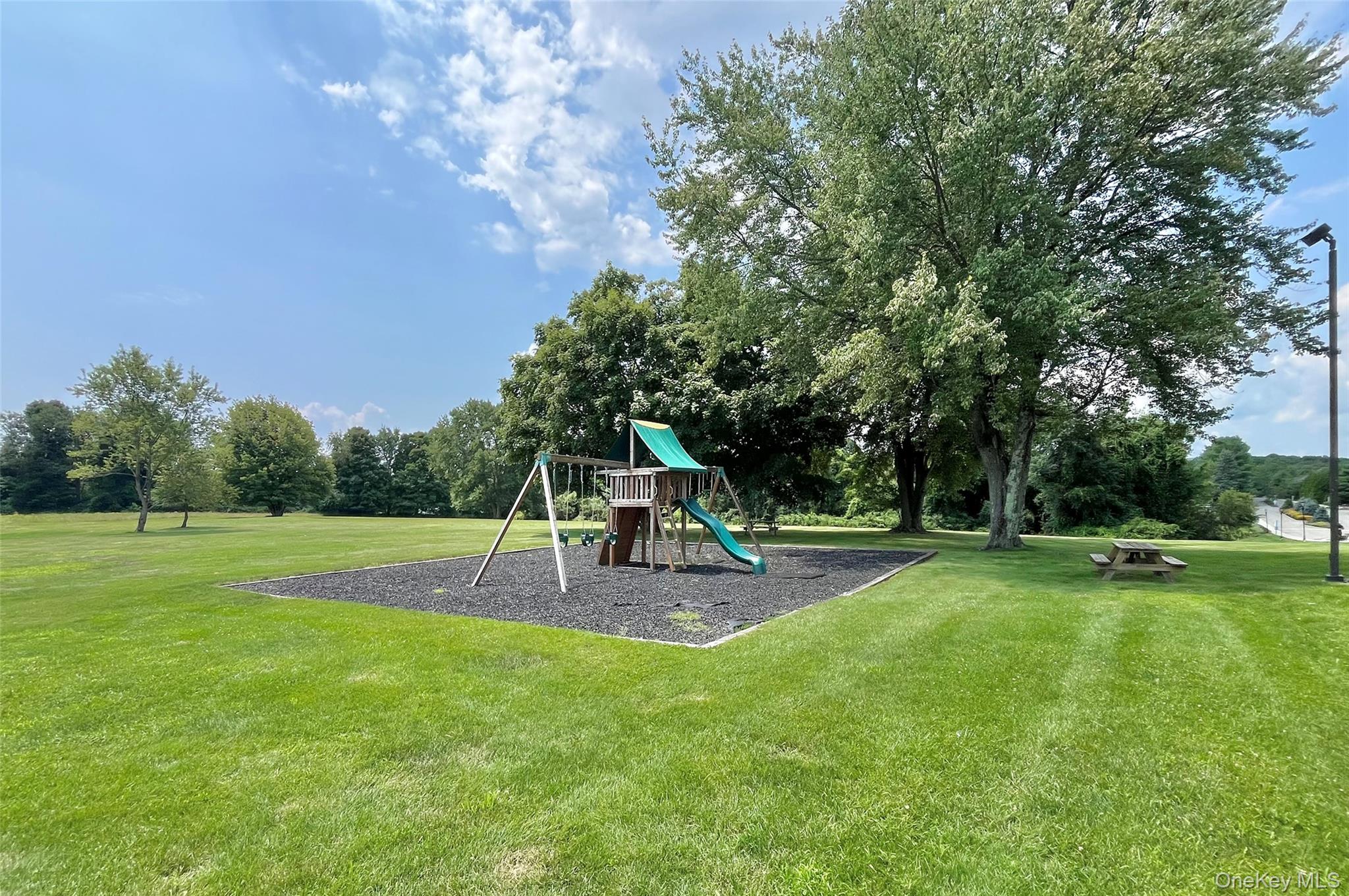 172 Fairway Drive, Unit U172 photo 47