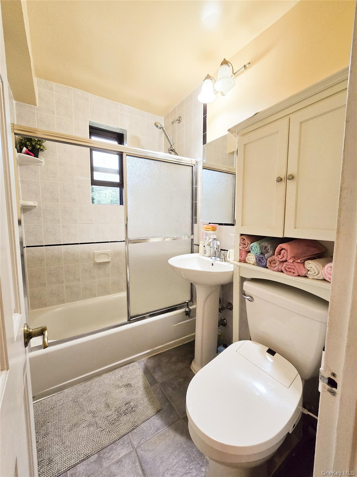 211-10 73rd Avenue, Unit 3D photo 12
