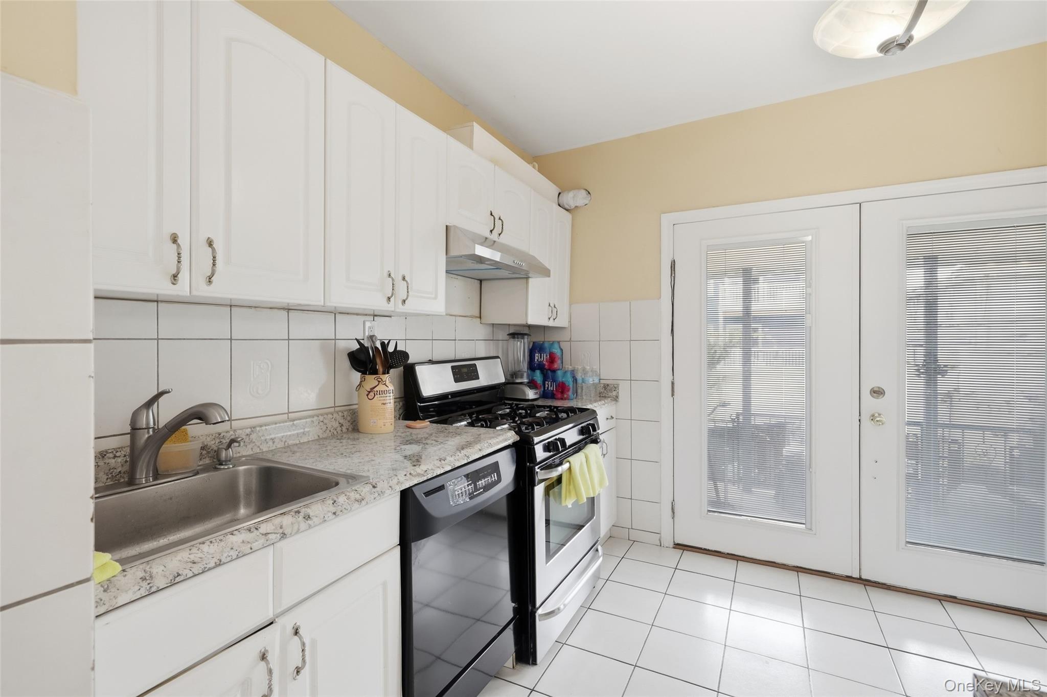 140 E Pine Street – For Sale photo 7