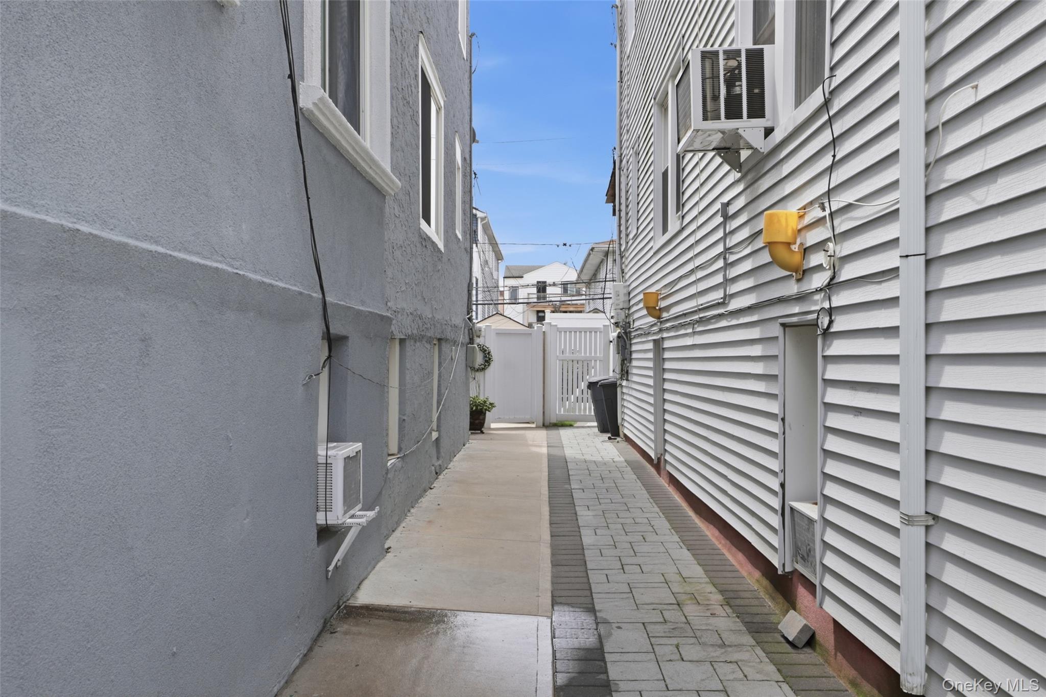 140 E Pine Street – For Sale photo 24