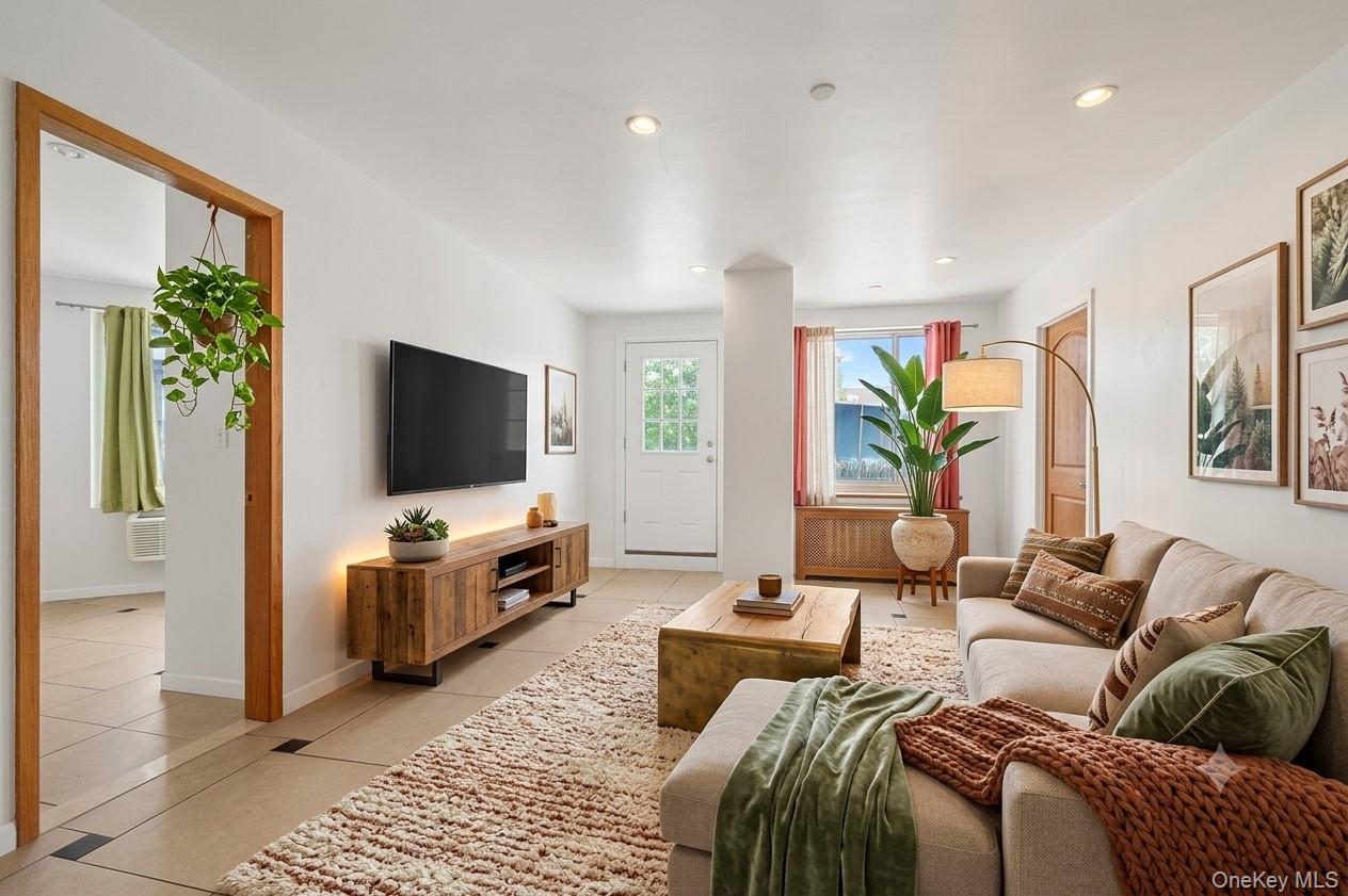 10607 Northern Boulevard, Unit 2B photo 3